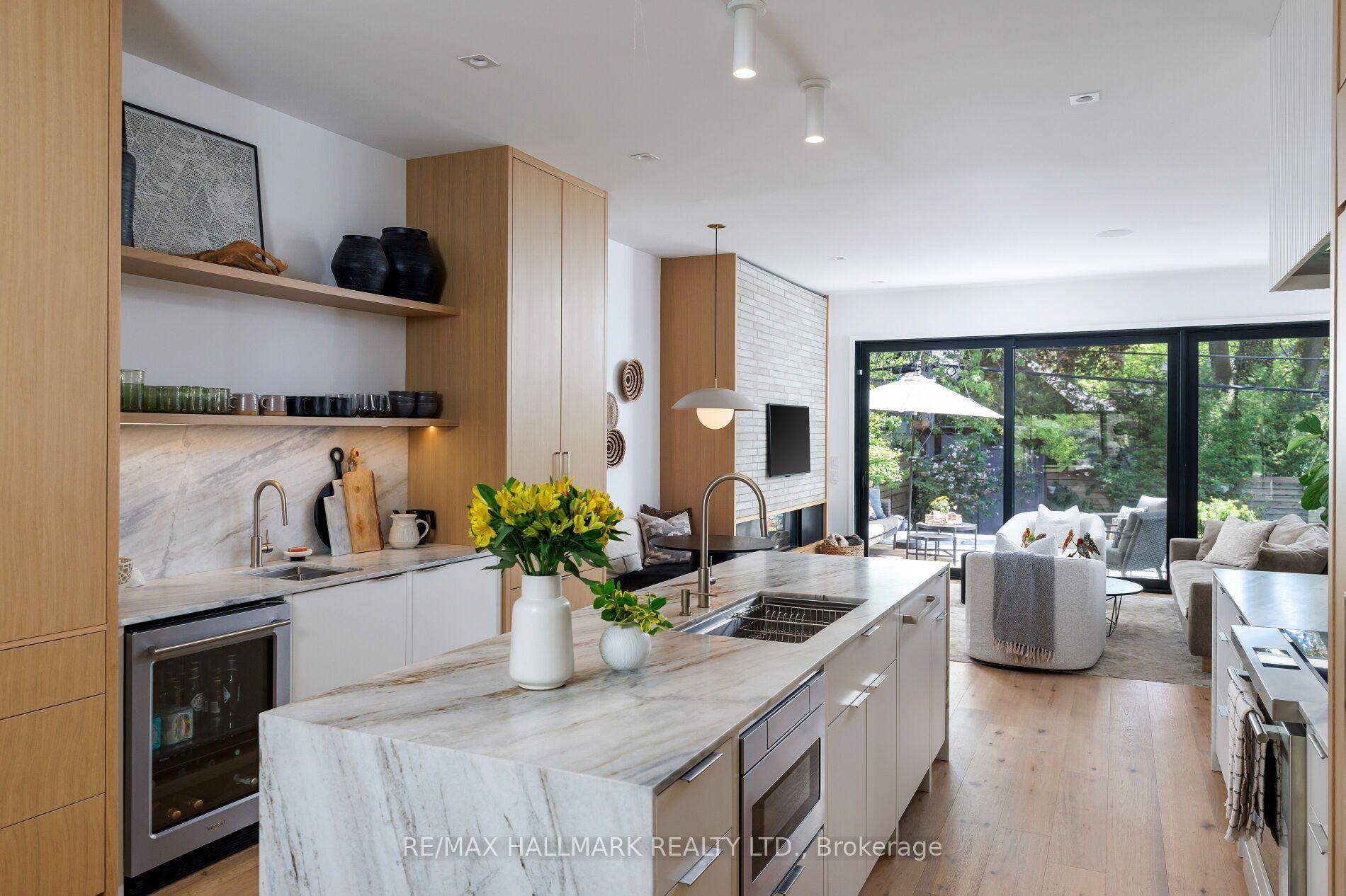 Photo 13 of 41 Fallingbrook Road, Scarborough, Birchcliffe-Cliffside — HOMEH