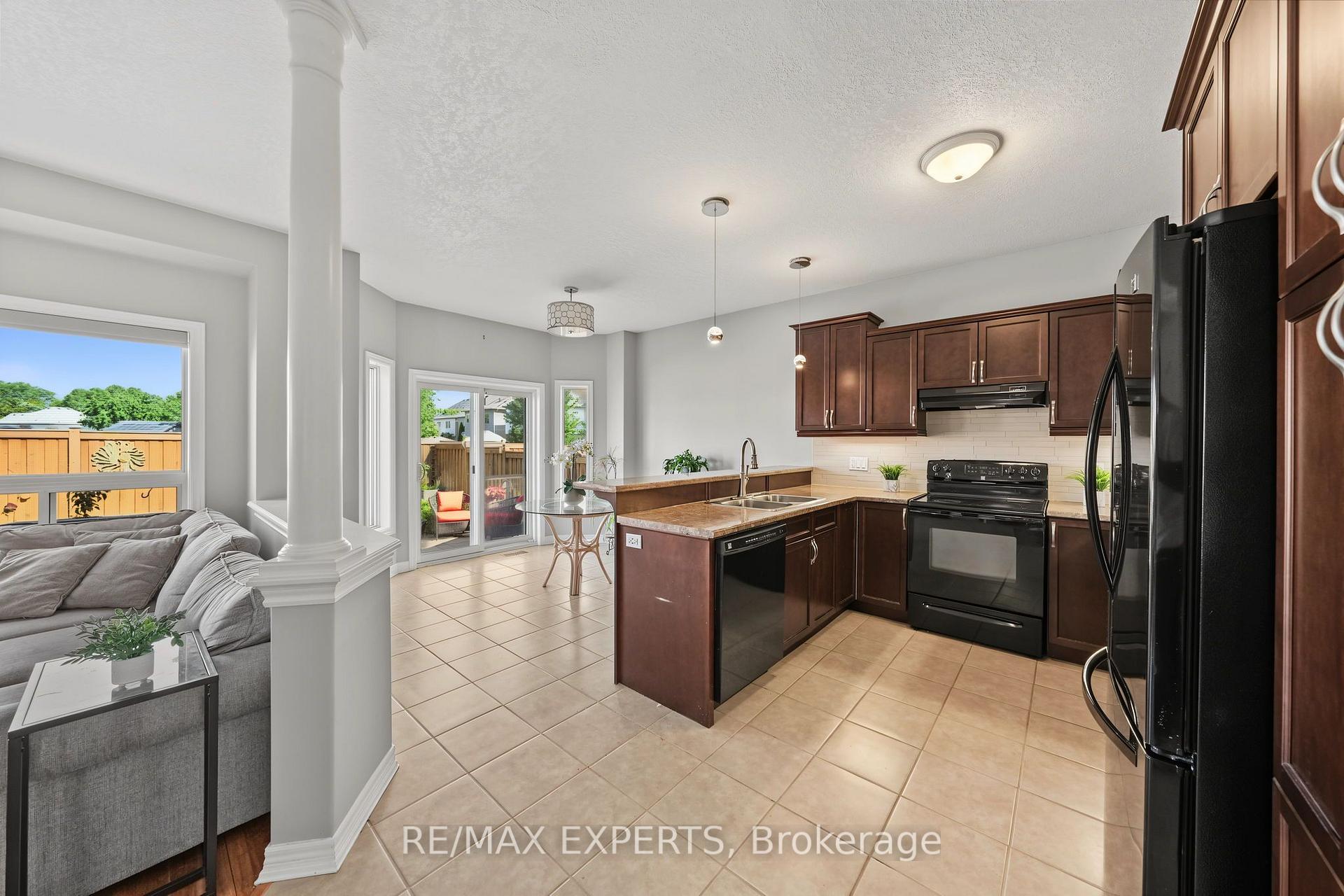 Photo 13 of 18 Arnold Crescent, Essa, Angus — HOMEH