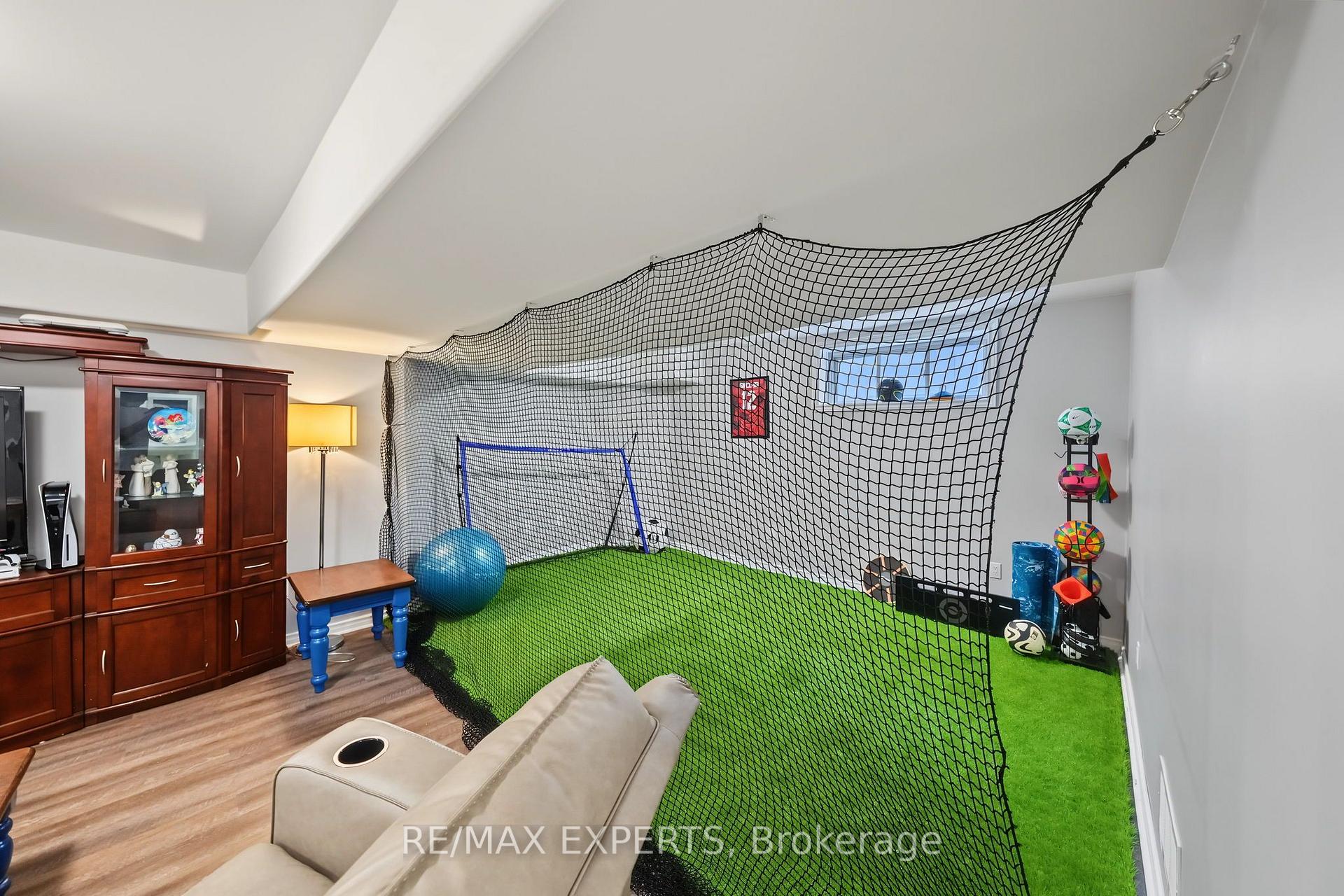 Photo 36 of 18 Arnold Crescent, Essa, Angus — HOMEH