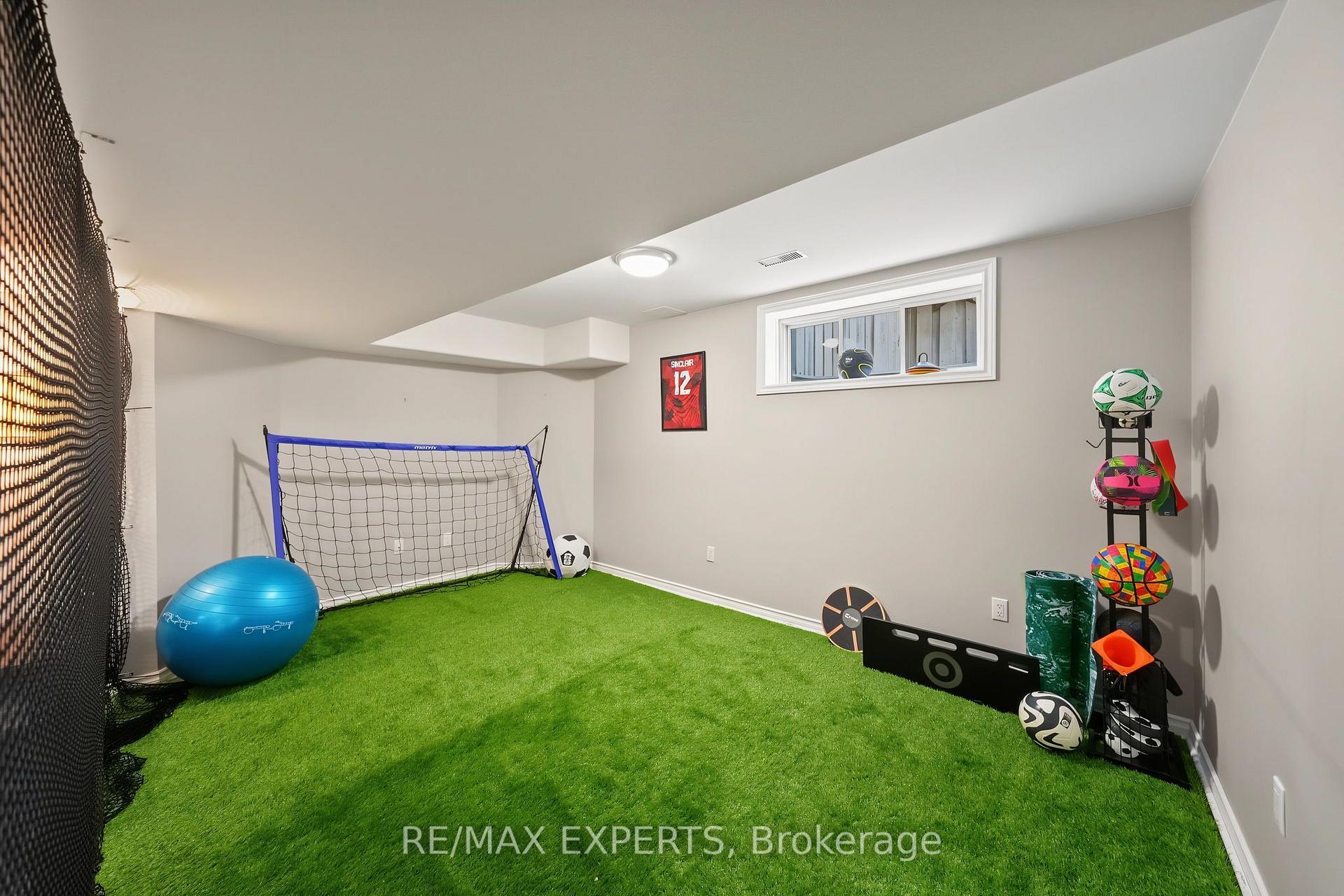 Photo 37 of 18 Arnold Crescent, Essa, Angus — HOMEH