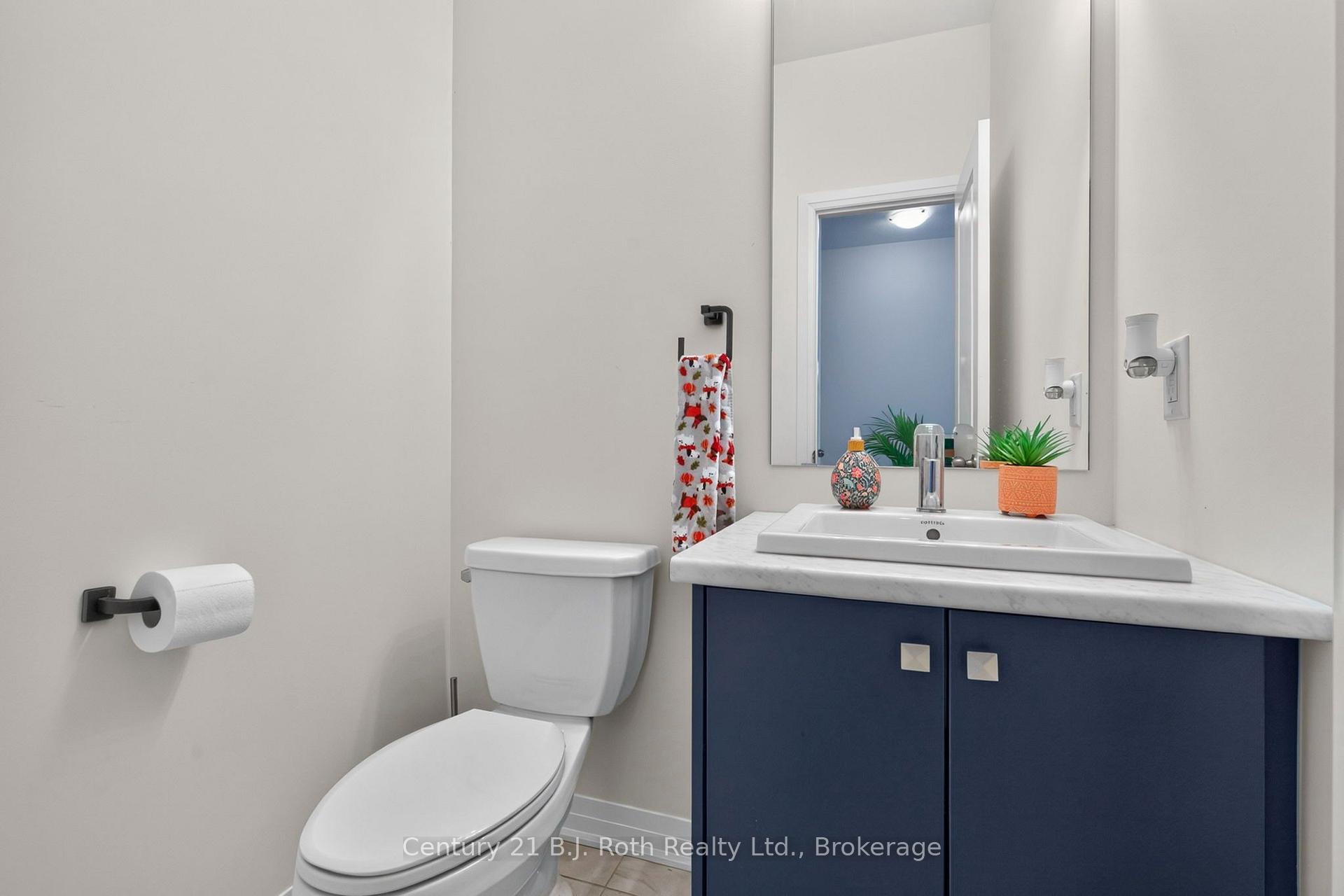 Photo 17 of 543 Hudson Crescent, Midland — HOMEH