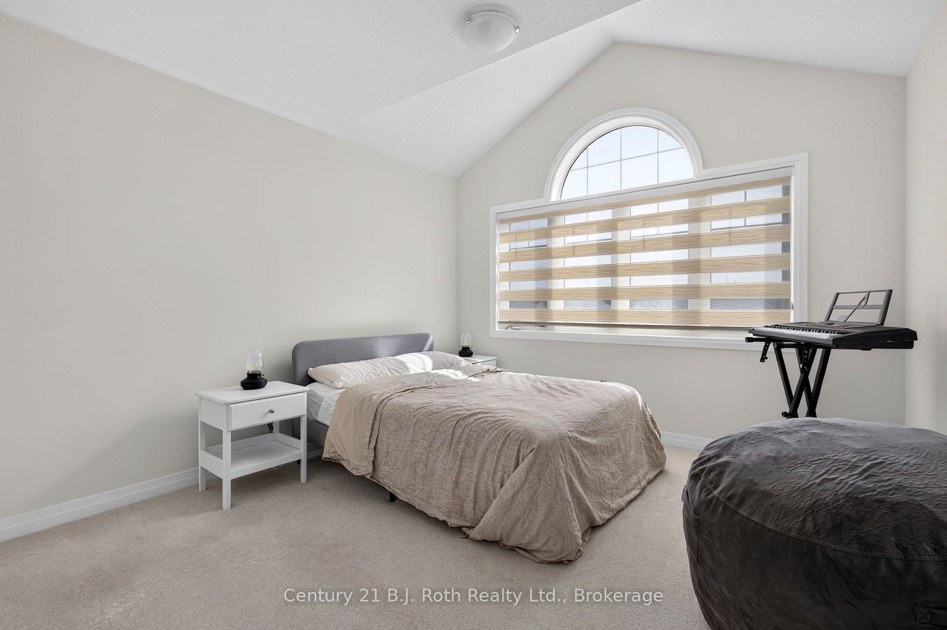 Photo 22 of 543 Hudson Crescent, Midland — HOMEH
