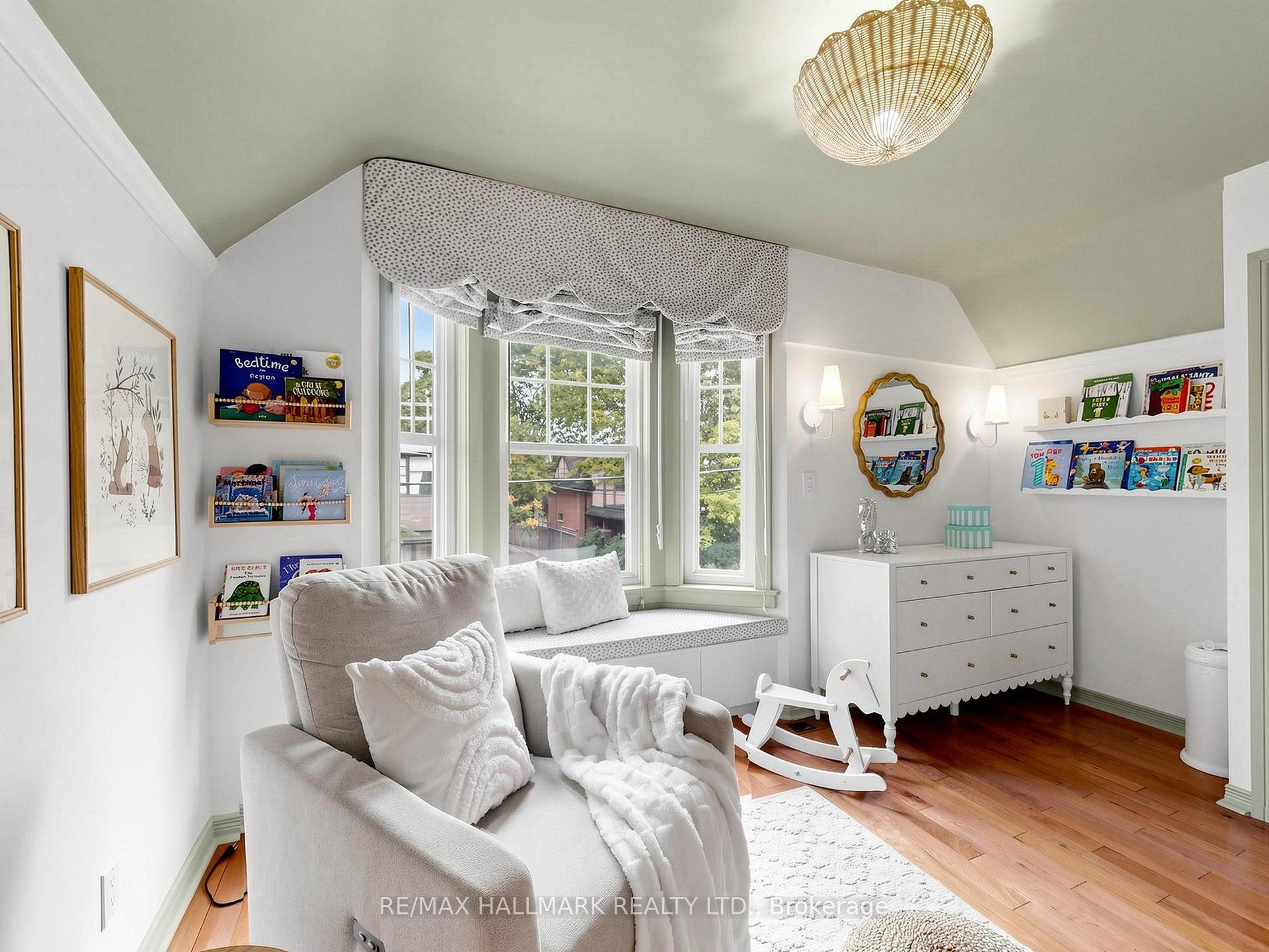 Photo 28 of 108 Knox Avenue, Toronto, Greenwood-Coxwell — HOMEH