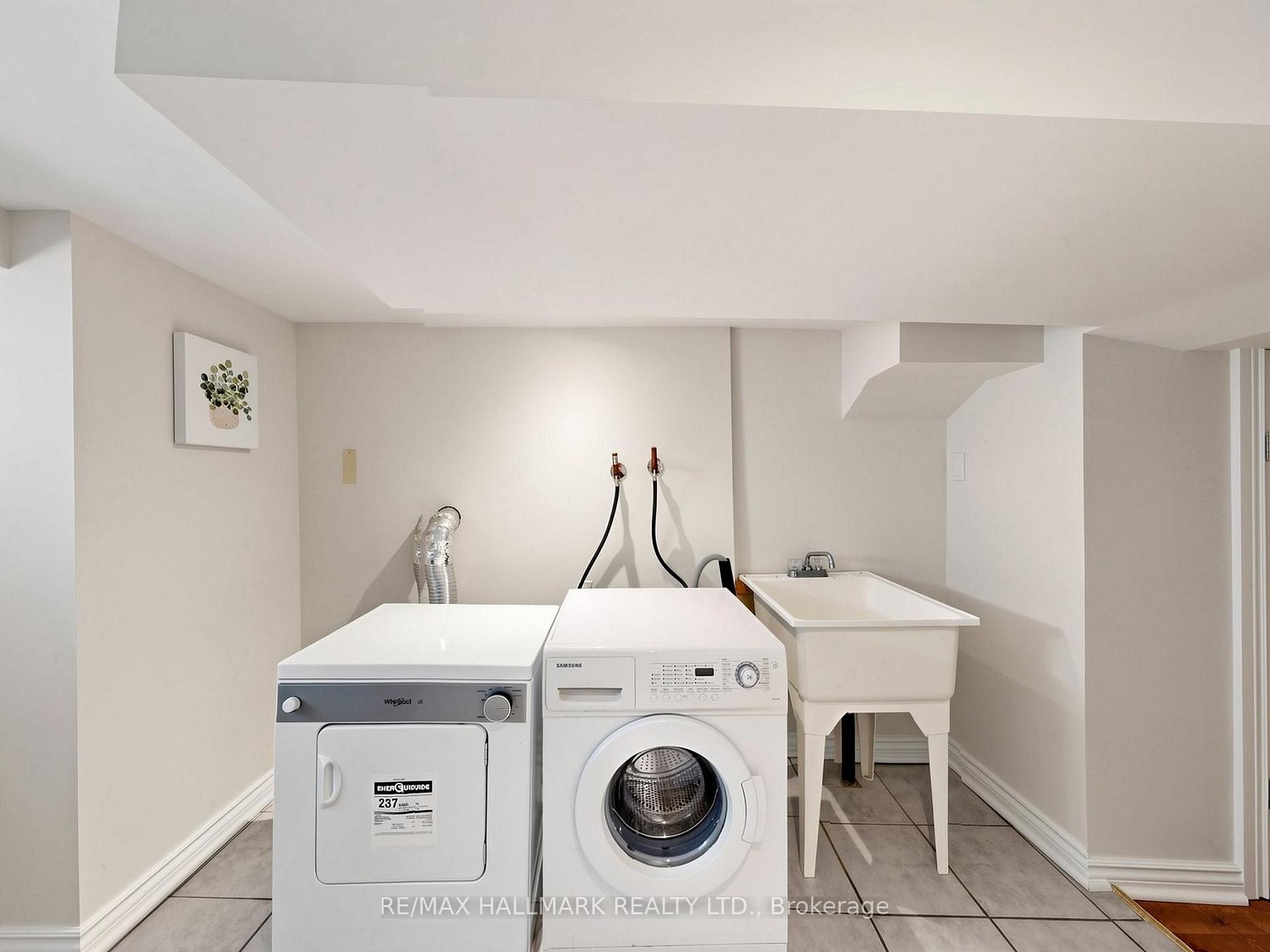 Photo 35 of 108 Knox Avenue, Toronto, Greenwood-Coxwell — HOMEH