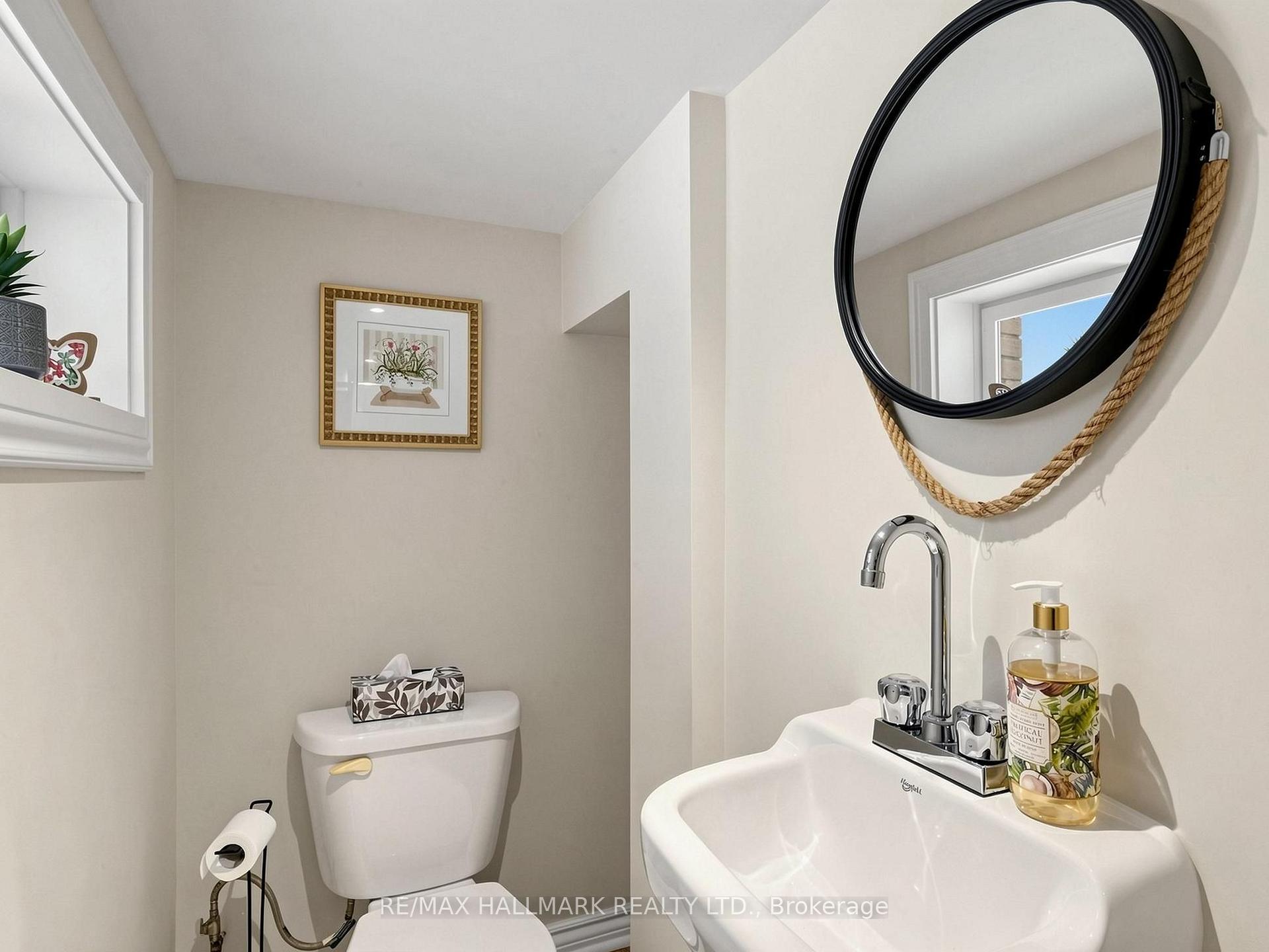 Photo 37 of 108 Knox Avenue, Toronto, Greenwood-Coxwell — HOMEH