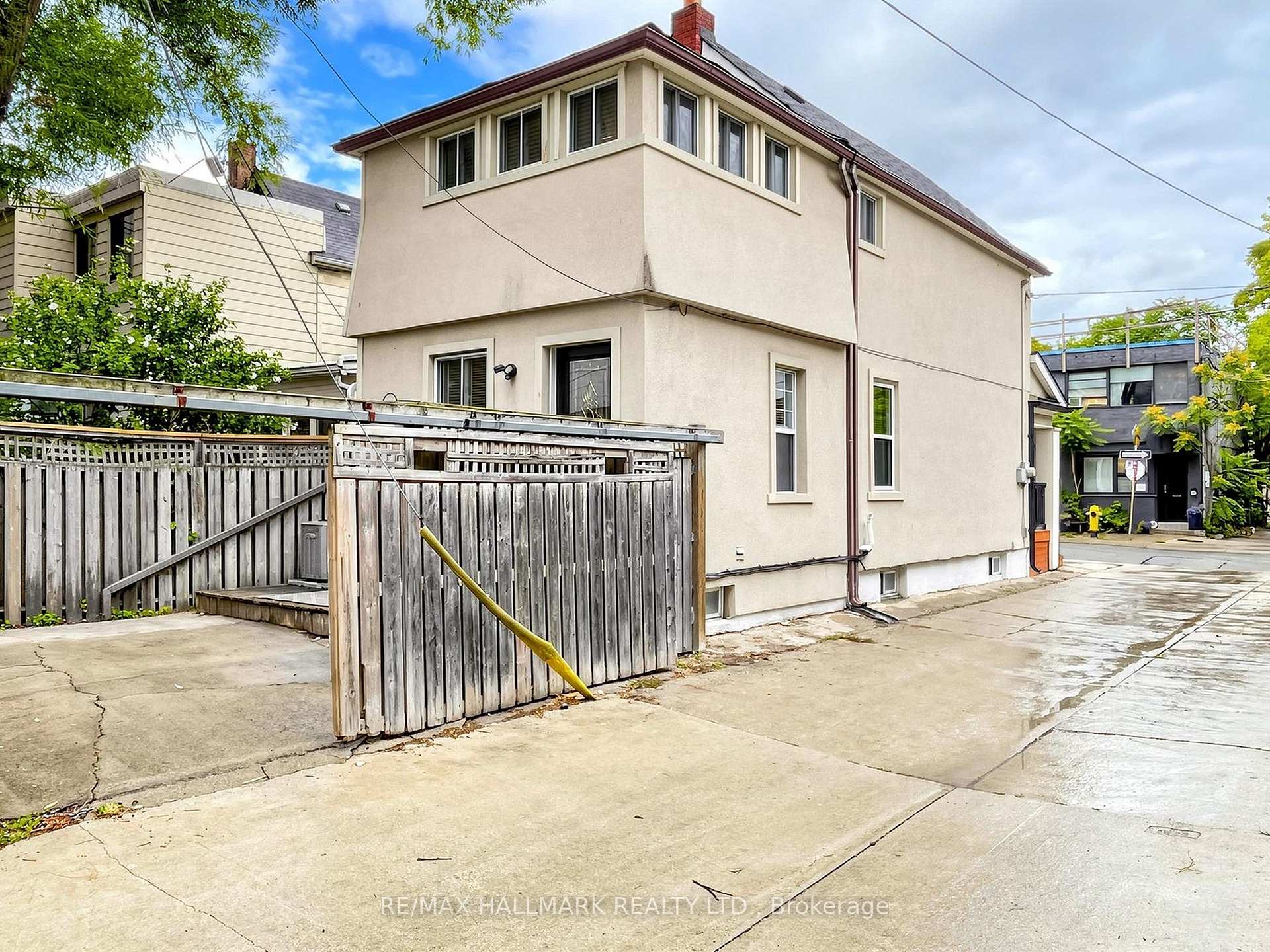 Photo 46 of 108 Knox Avenue, Toronto, Greenwood-Coxwell — HOMEH
