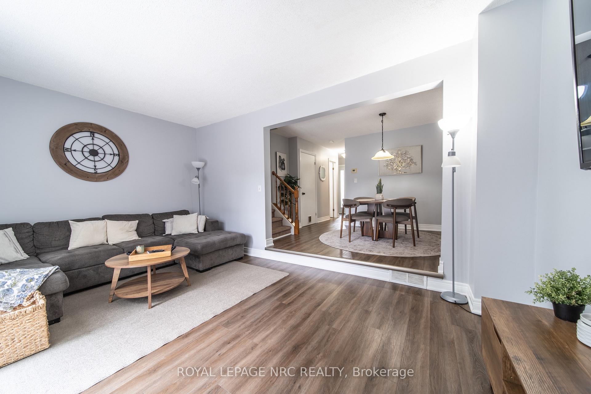 Photo 7 of 6073 Wildrose Crescent, Niagara Falls, Oldfield — HOMEH
