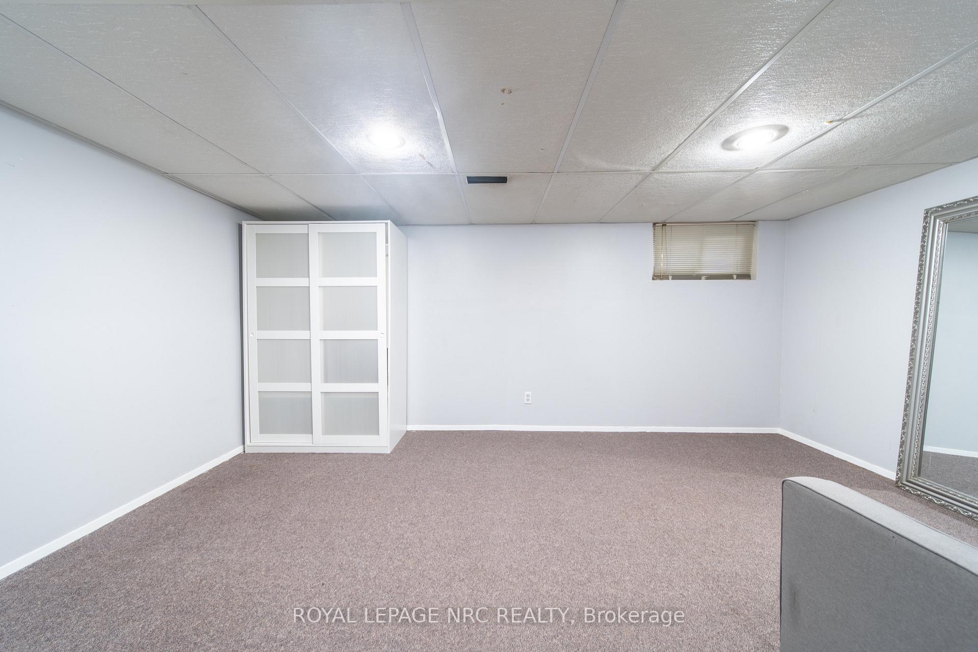 Photo 15 of 6073 Wildrose Crescent, Niagara Falls, Oldfield — HOMEH