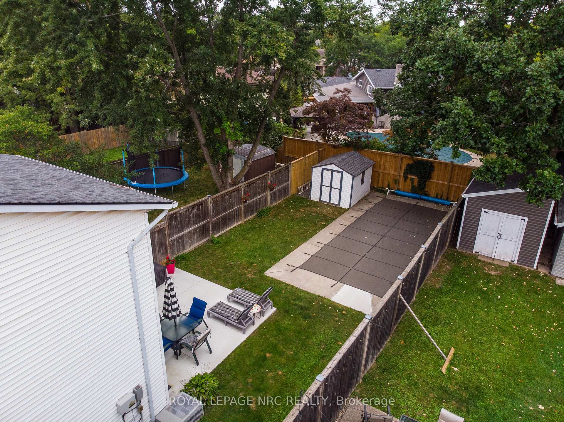 Photo 18 of 6073 Wildrose Crescent, Niagara Falls, Oldfield — HOMEH