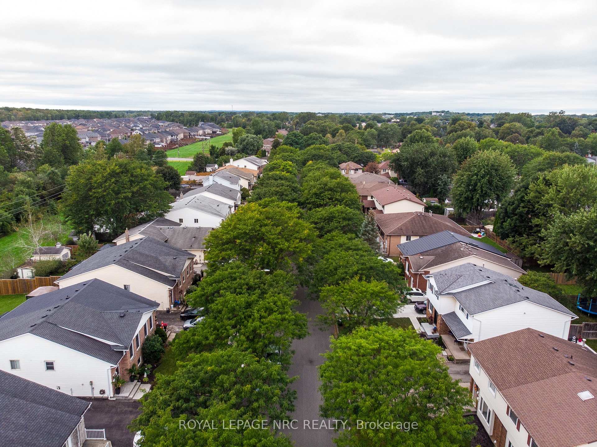 Photo 29 of 6073 Wildrose Crescent, Niagara Falls, Oldfield — HOMEH