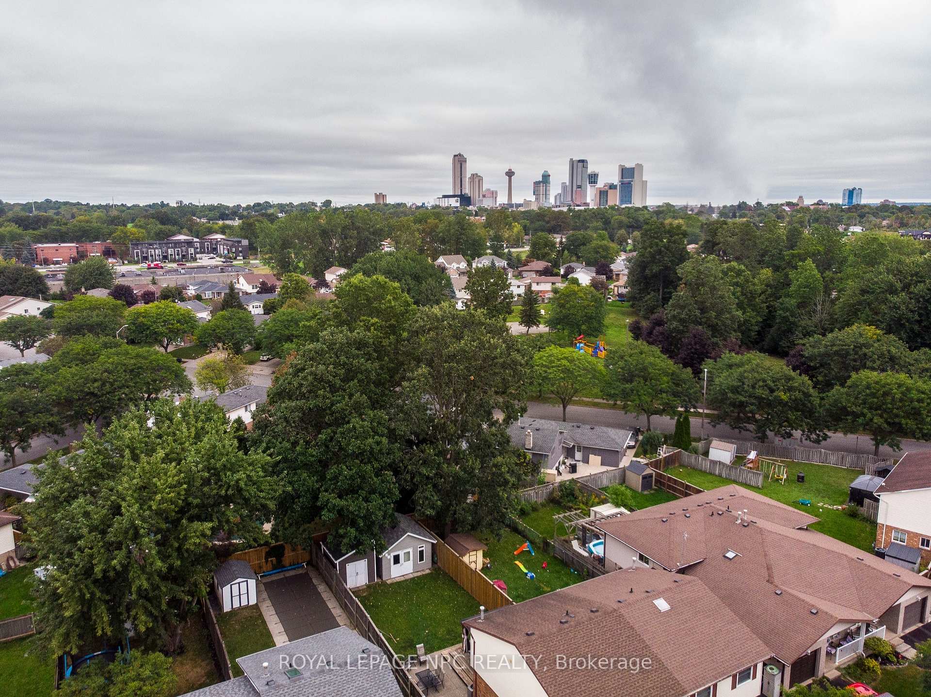 Photo 30 of 6073 Wildrose Crescent, Niagara Falls, Oldfield — HOMEH