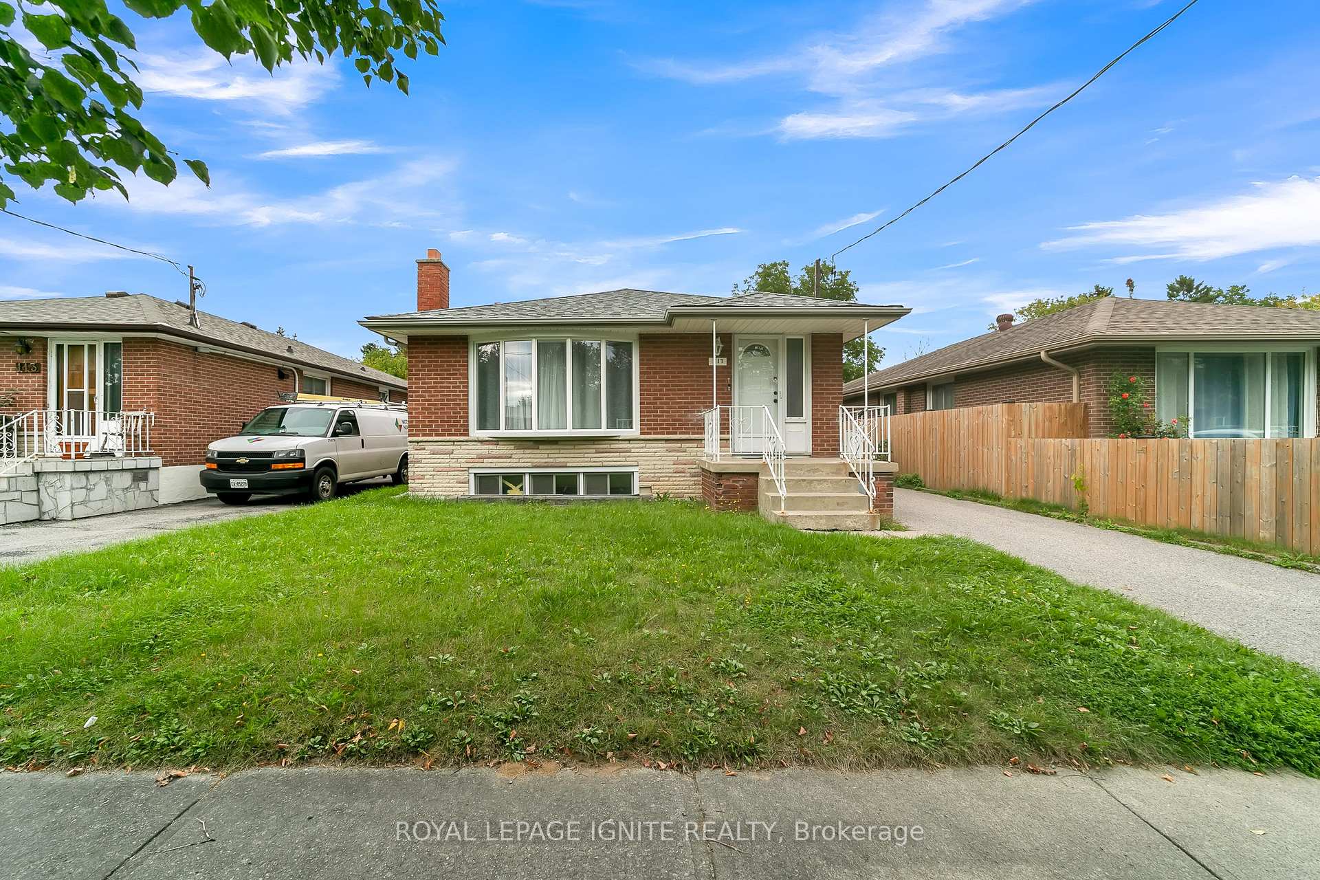 Photo 2 of Unit Bsmt, 117 Cabot Street, Oshawa, Vanier — HOMEH