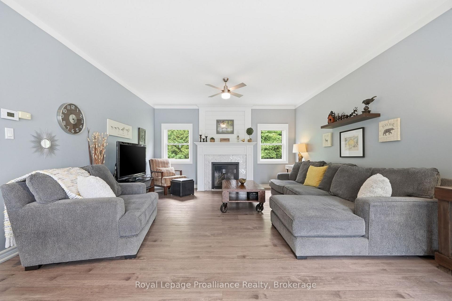 Photo 5 of 1219 Silver Mine Lane, Frontenac, Frontenac North — HOMEH