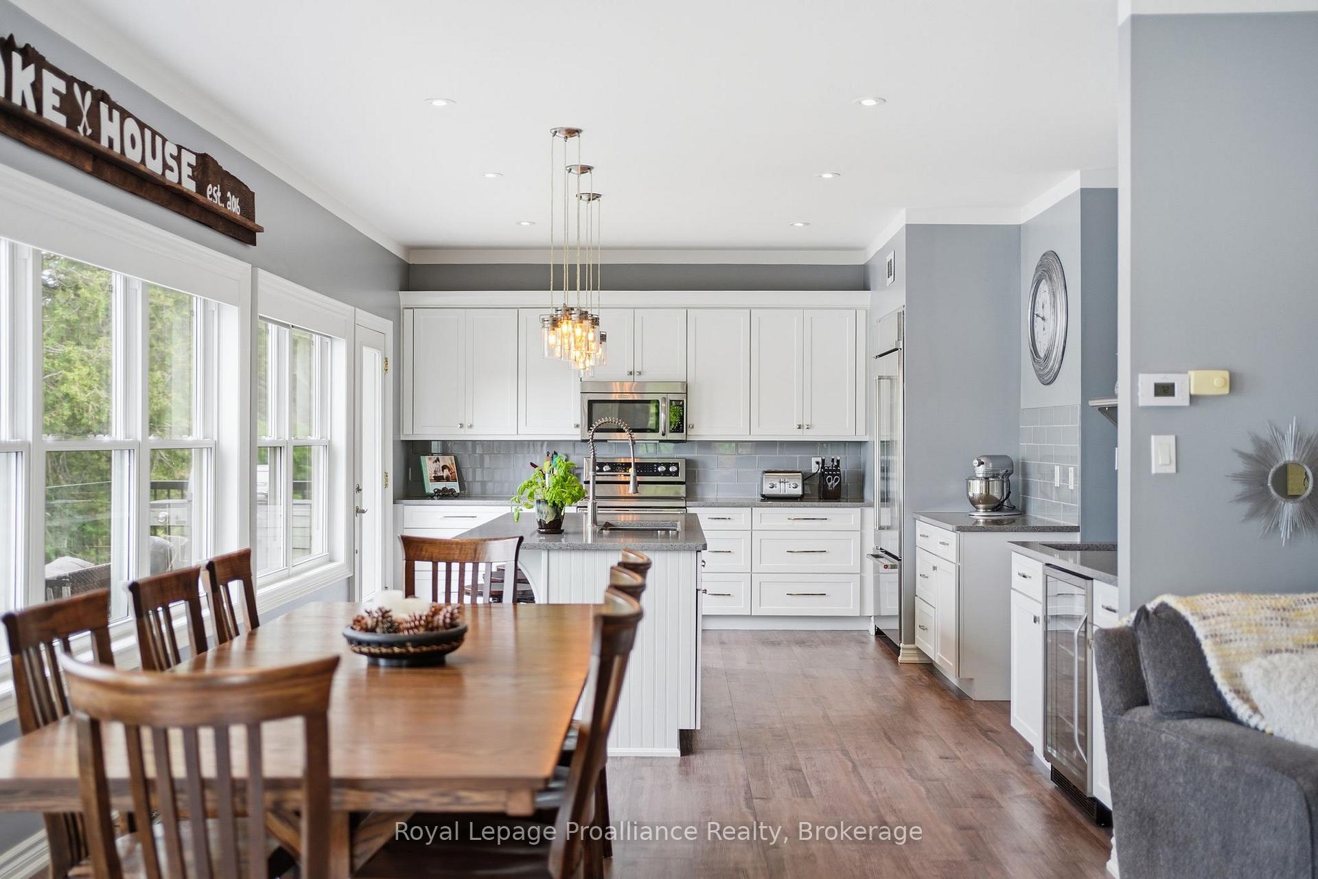 Photo 9 of 1219 Silver Mine Lane, Frontenac, Frontenac North — HOMEH