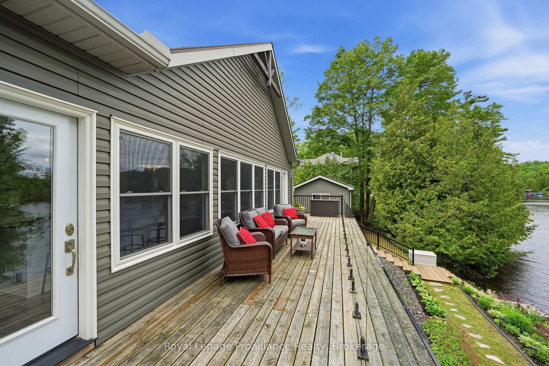 Photo 34 of 1219 Silver Mine Lane, Frontenac, Frontenac North — HOMEH