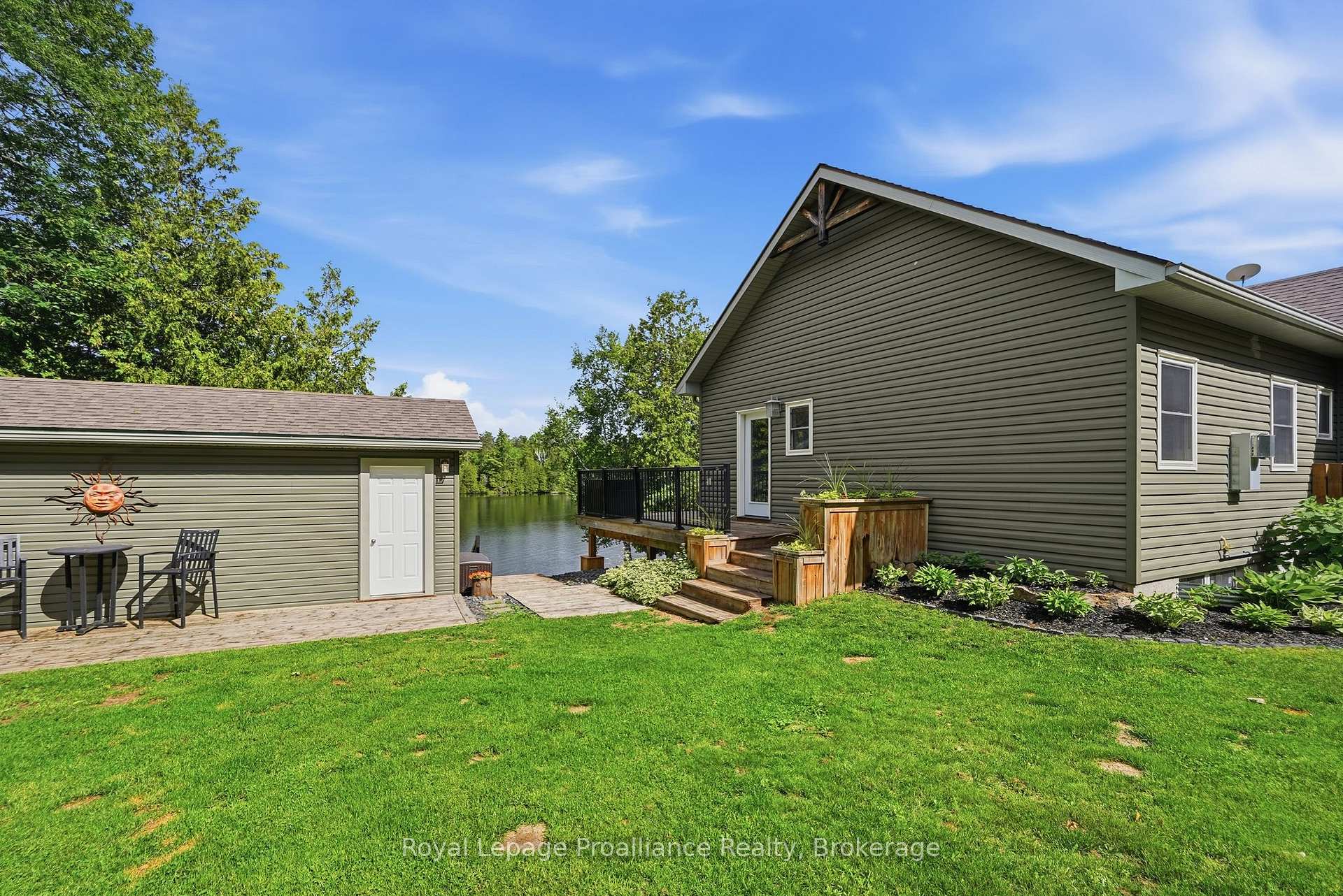 Photo 49 of 1219 Silver Mine Lane, Frontenac, Frontenac North — HOMEH