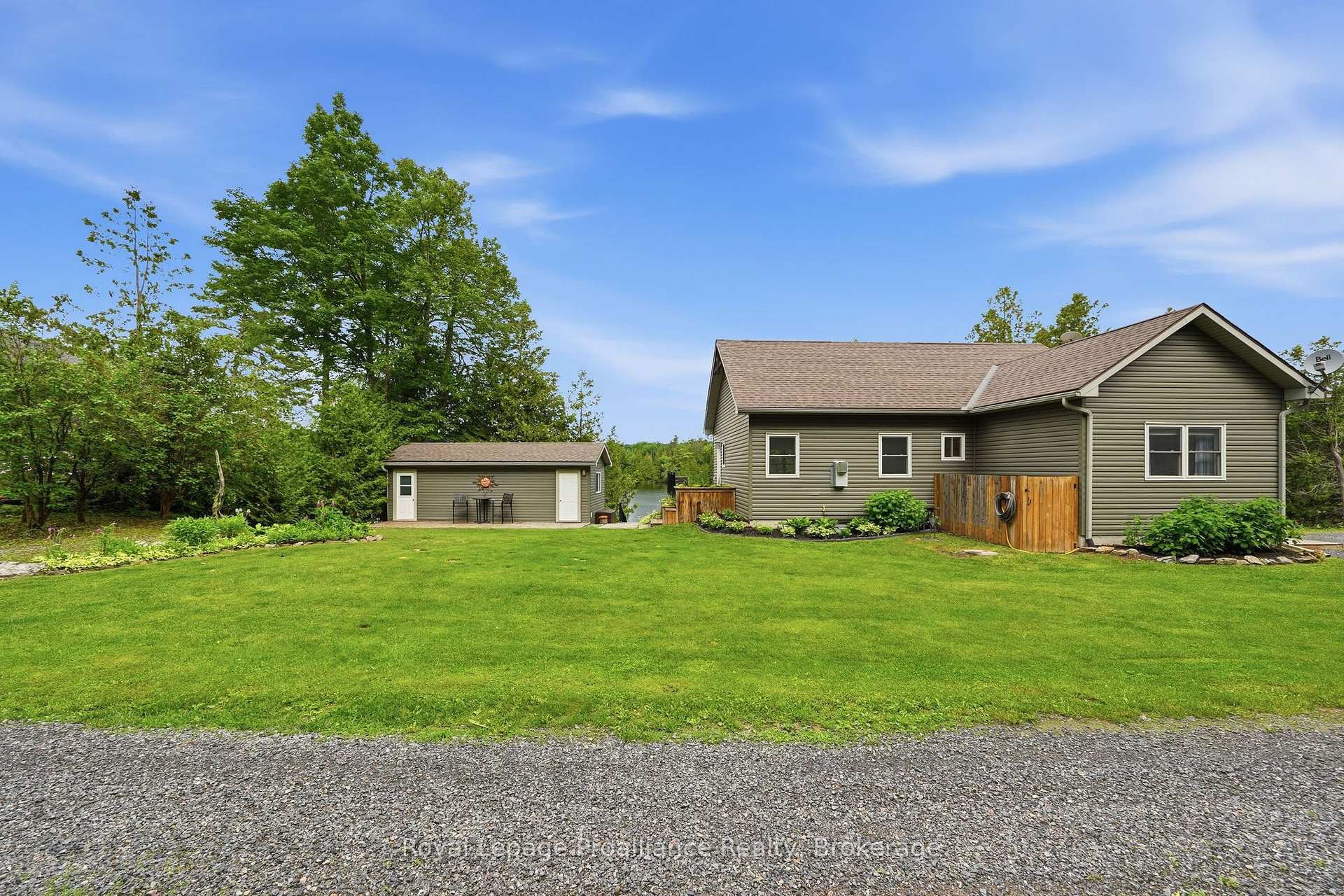 Photo 51 of 1219 Silver Mine Lane, Frontenac, Frontenac North — HOMEH