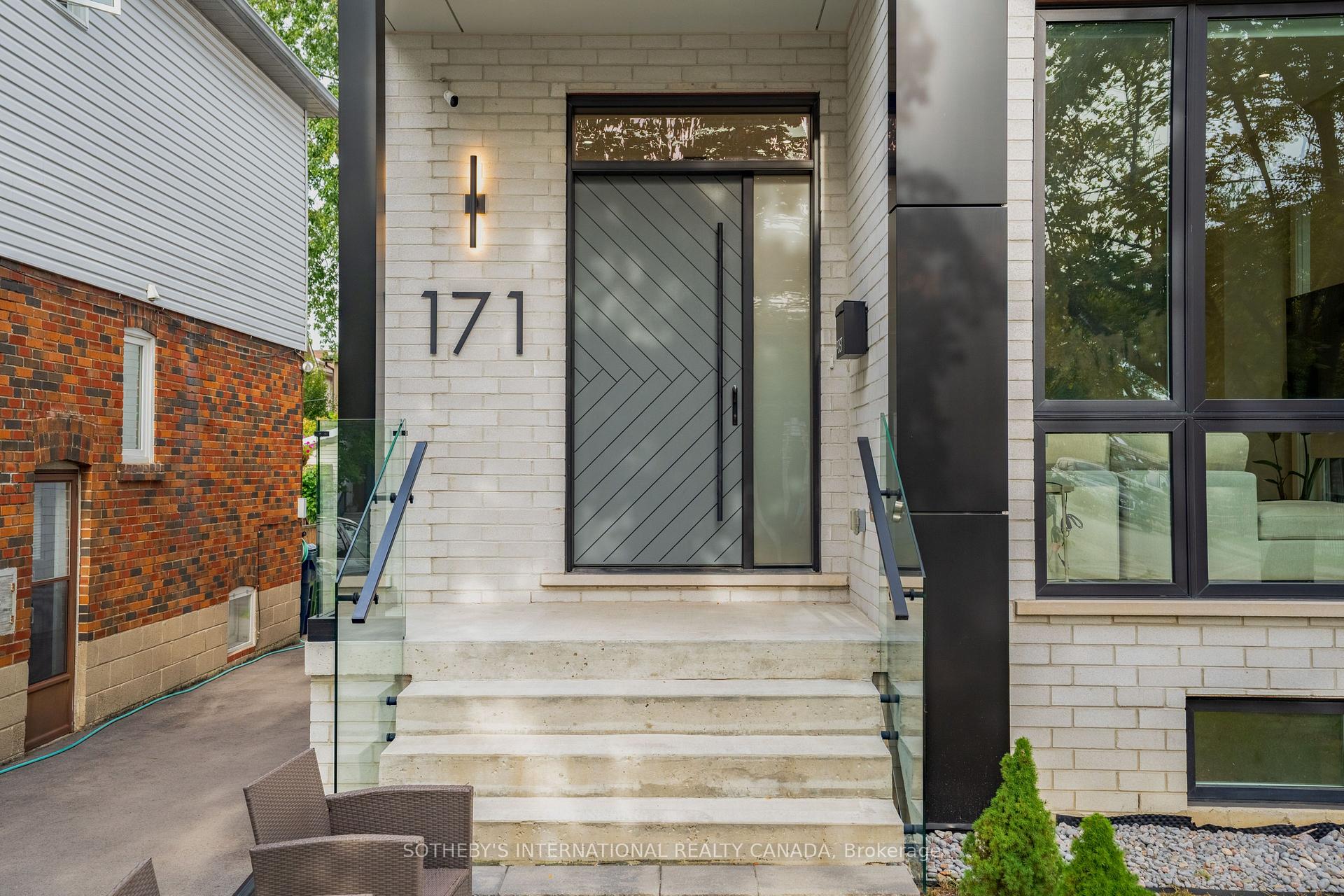 Photo 6 of 171 Durant Avenue, Toronto, East York — HOMEH