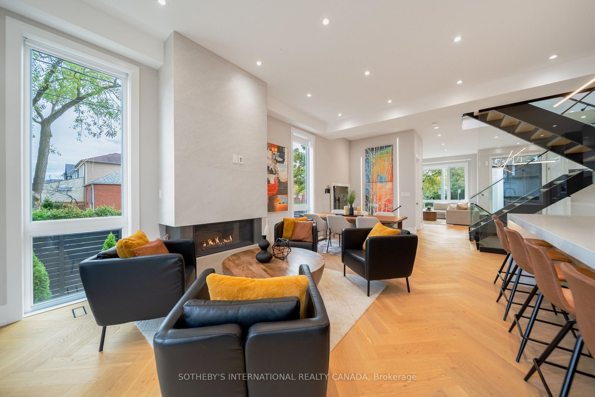 Photo 18 of 171 Durant Avenue, Toronto, East York — HOMEH