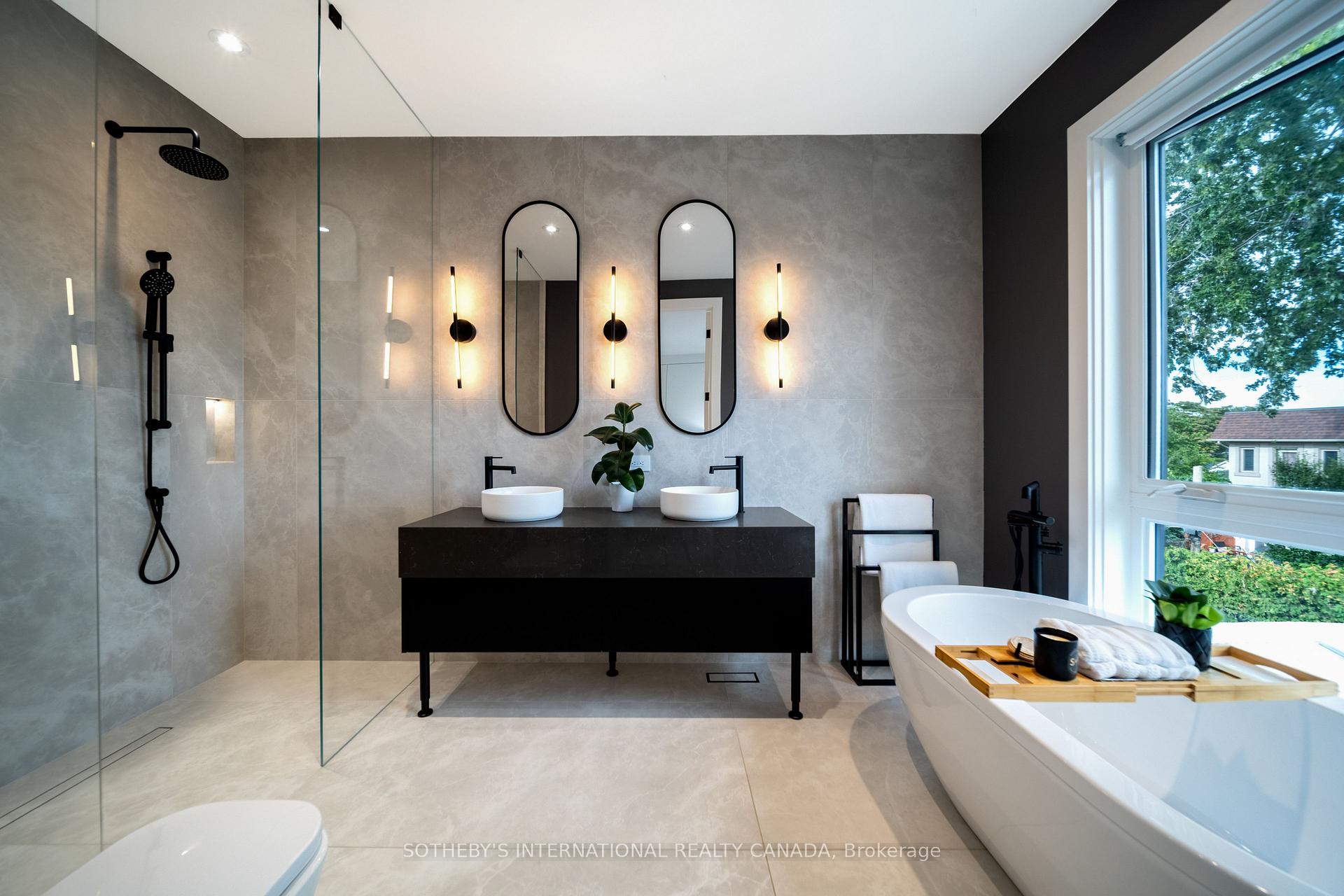 Photo 34 of 171 Durant Avenue, Toronto, East York — HOMEH