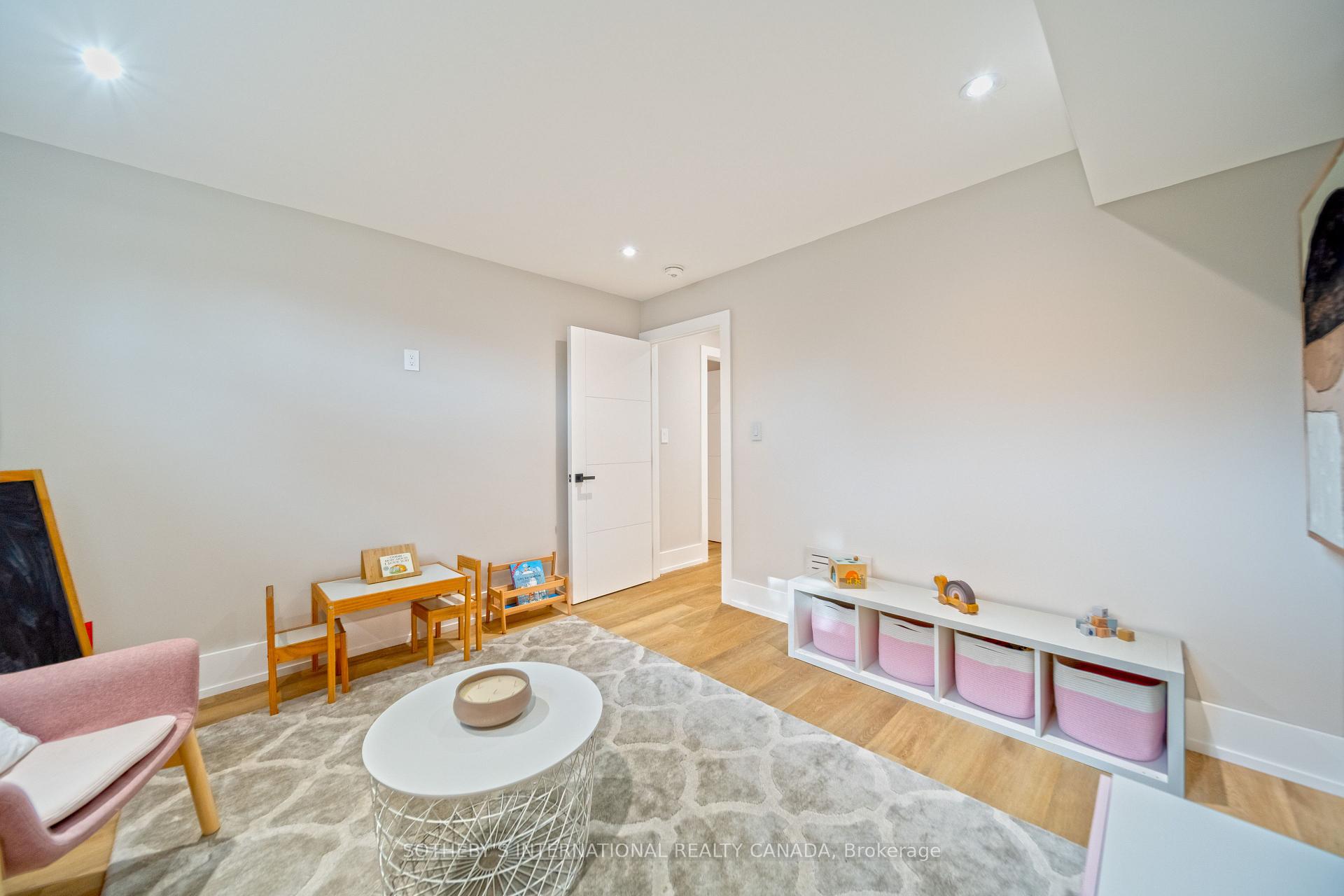 Photo 42 of 171 Durant Avenue, Toronto, East York — HOMEH