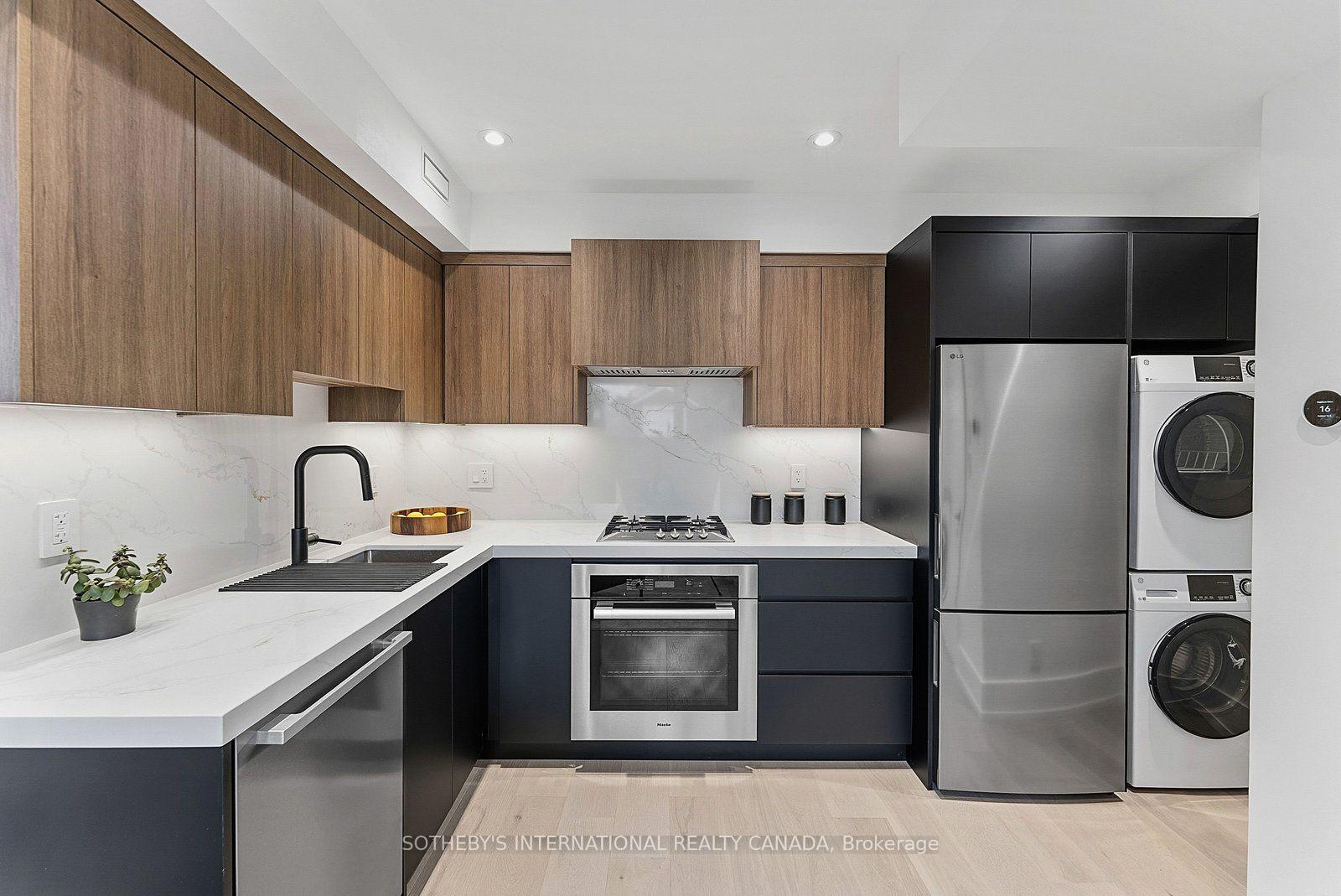 Photo 48 of 171 Durant Avenue, Toronto, East York — HOMEH