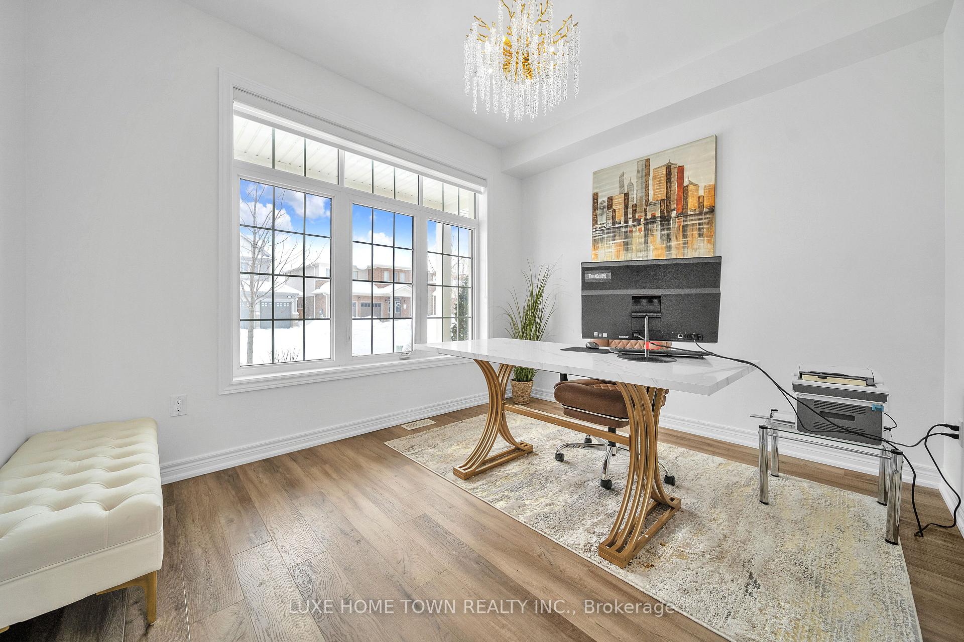 Photo 4 of 136 Harpin Way E, Centre Wellington, Fergus — HOMEH