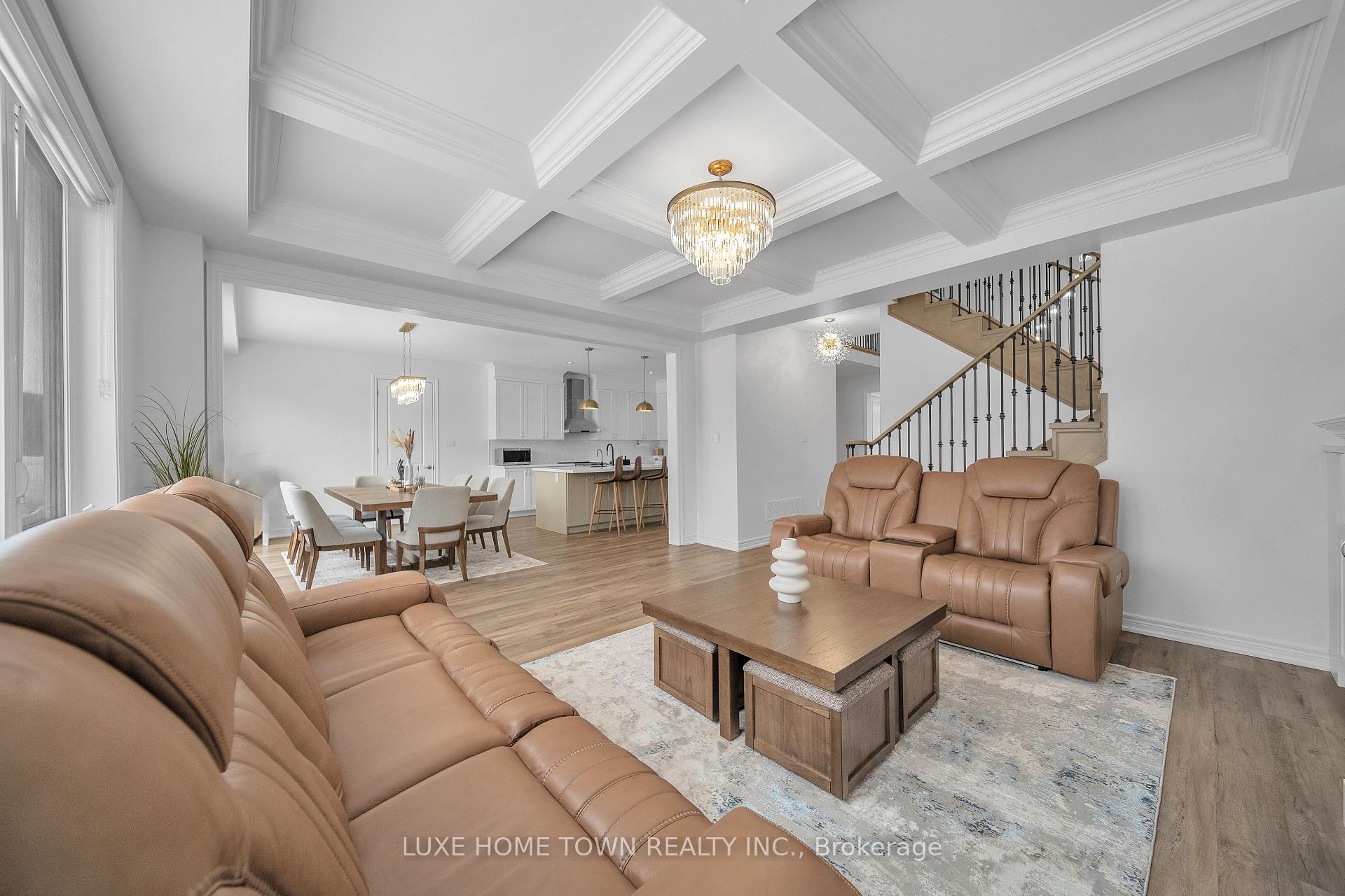 Photo 12 of 136 Harpin Way E, Centre Wellington, Fergus — HOMEH