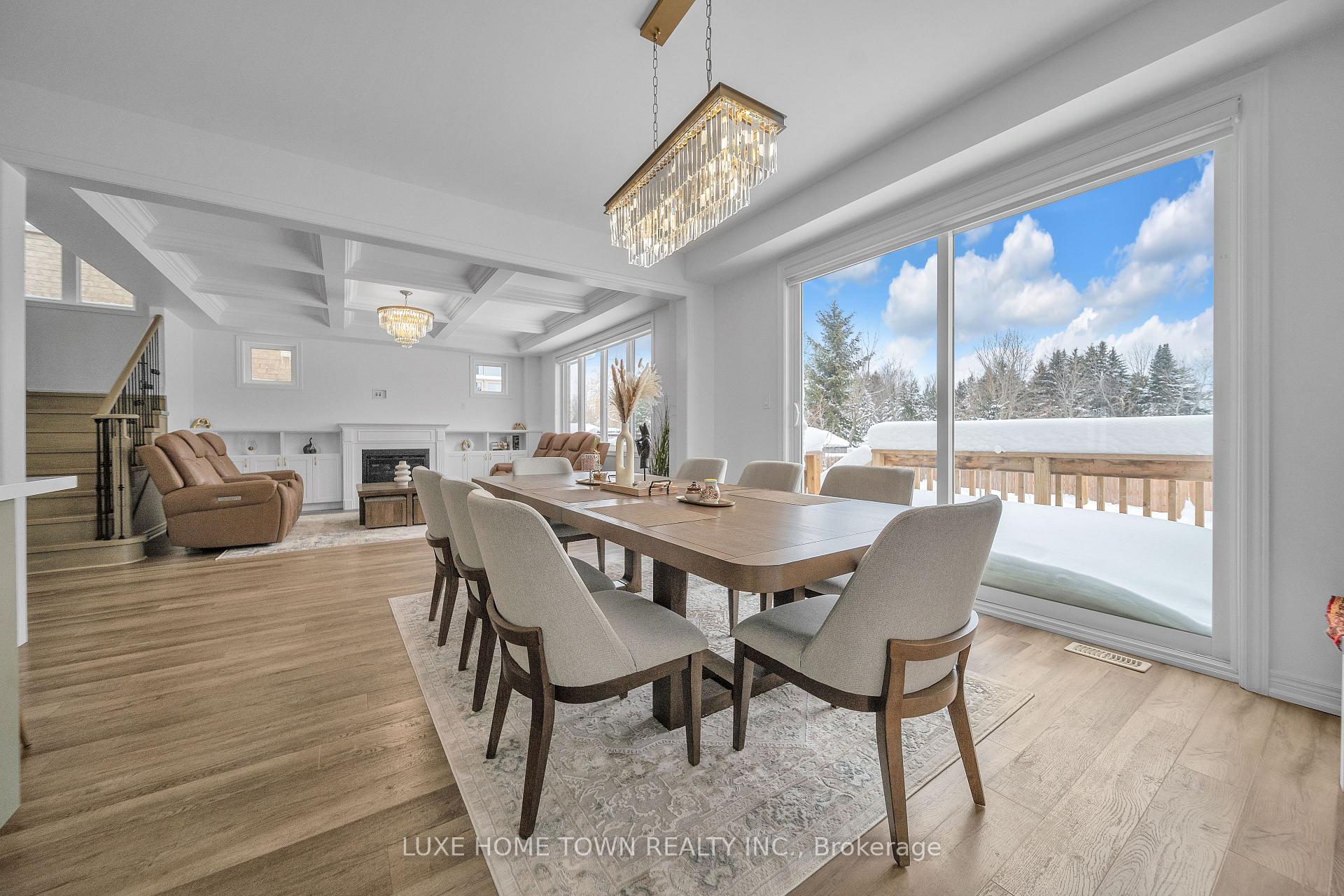 Photo 14 of 136 Harpin Way E, Centre Wellington, Fergus — HOMEH