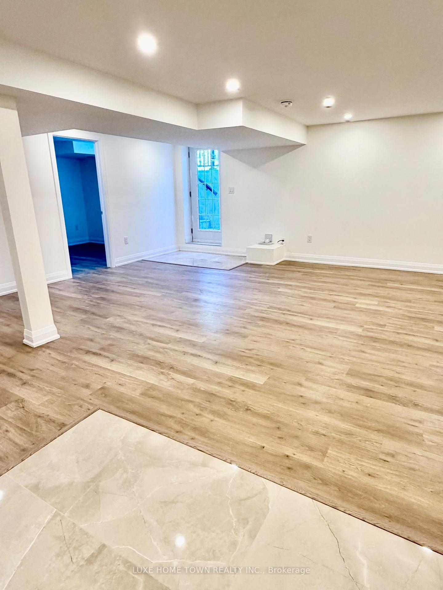 Photo 37 of 136 Harpin Way E, Centre Wellington, Fergus — HOMEH