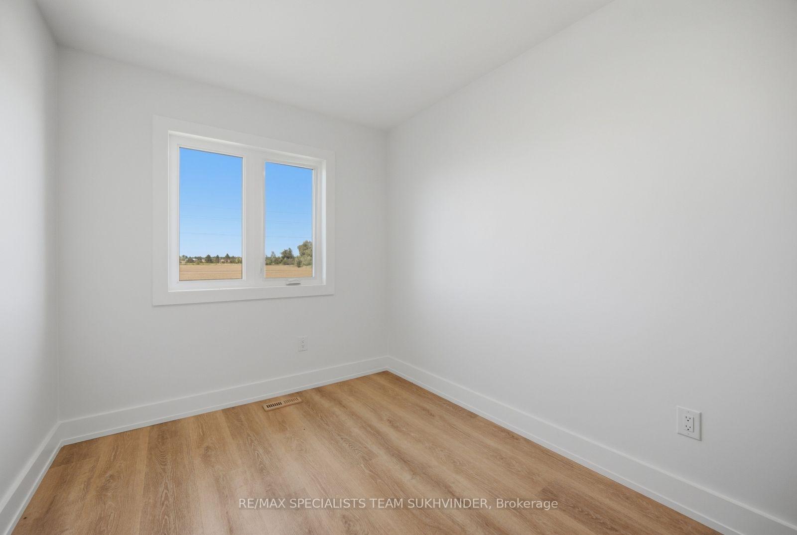 Photo 32 of 18 Alderbrook Place, Caledon, Bolton North — HOMEH