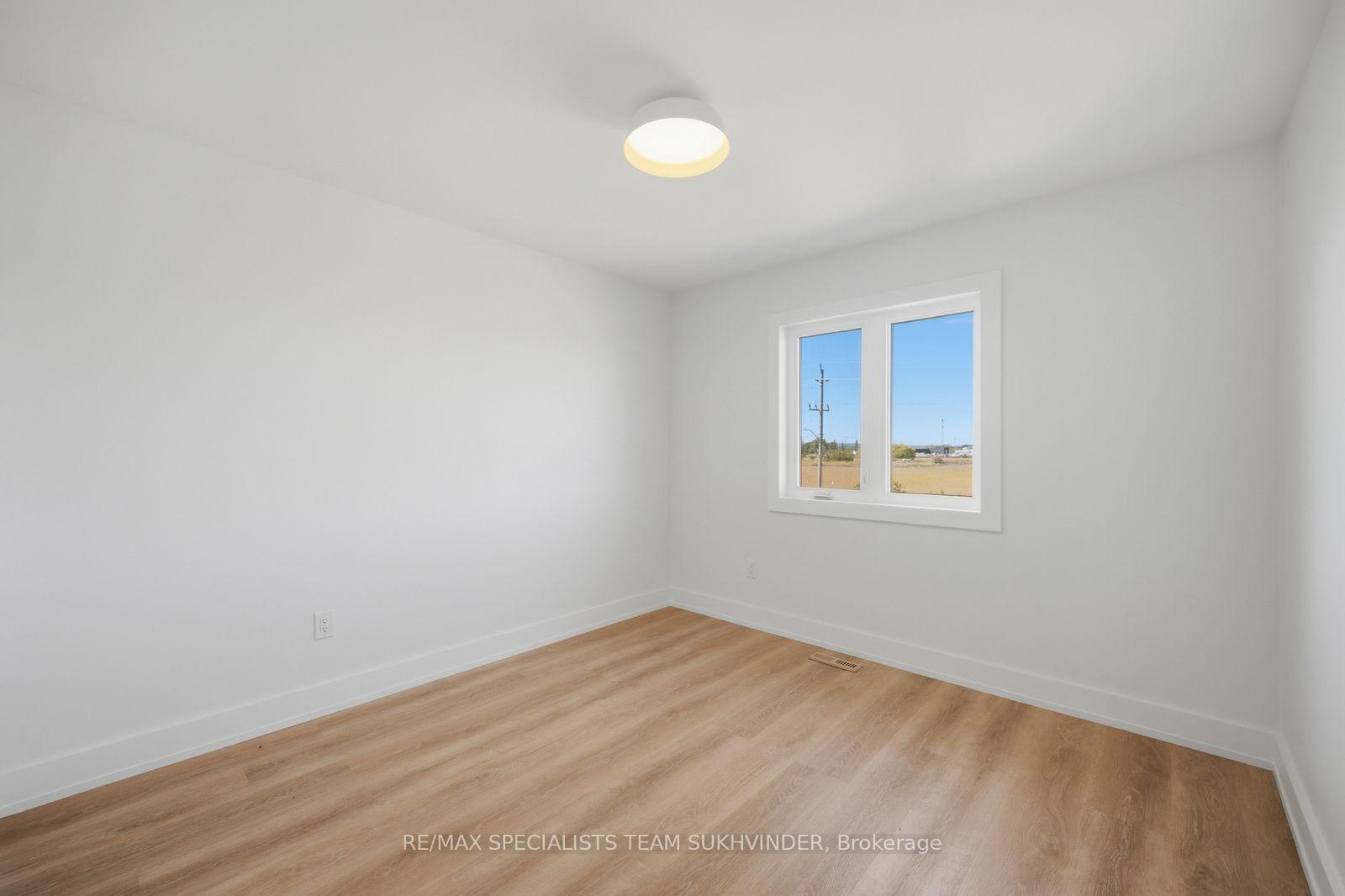 Photo 34 of 18 Alderbrook Place, Caledon, Bolton North — HOMEH