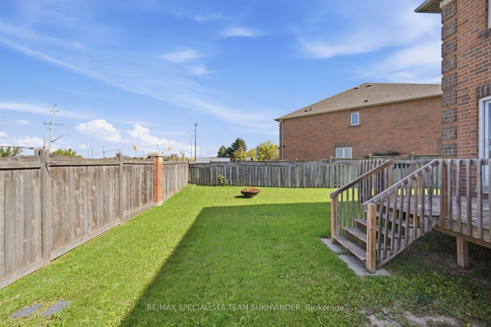 Photo 43 of 18 Alderbrook Place, Caledon, Bolton North — HOMEH