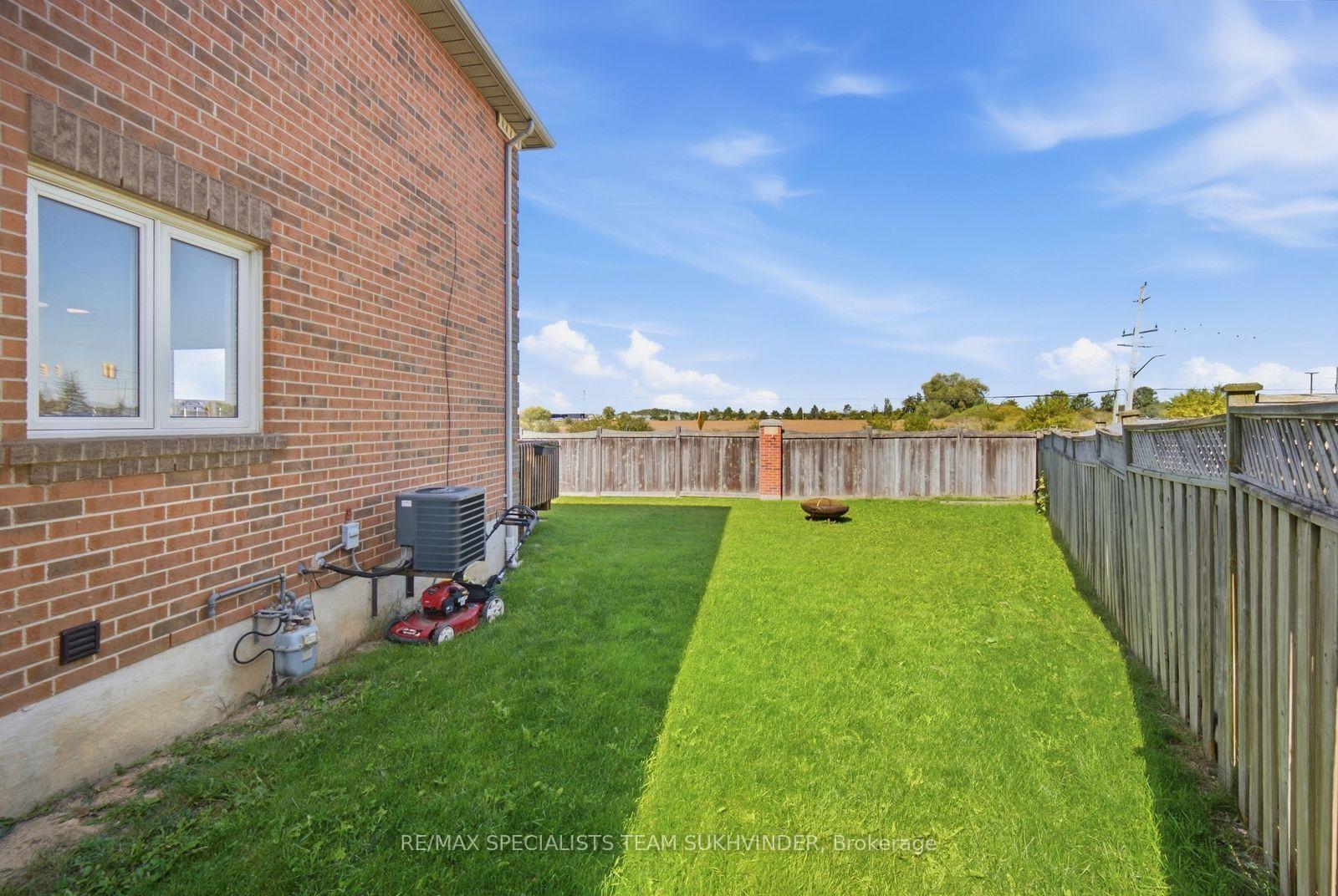 Photo 44 of 18 Alderbrook Place, Caledon, Bolton North — HOMEH