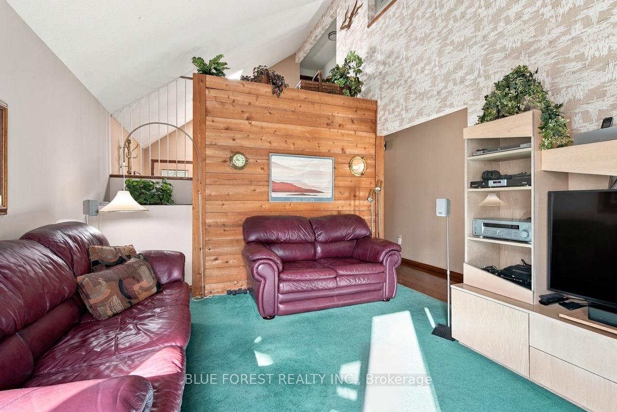 Photo 17 of 14 Dundee Place, London, South G — HOMEH