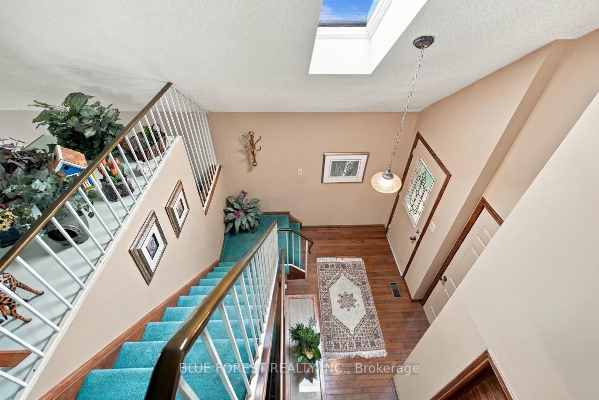 Photo 19 of 14 Dundee Place, London, South G — HOMEH
