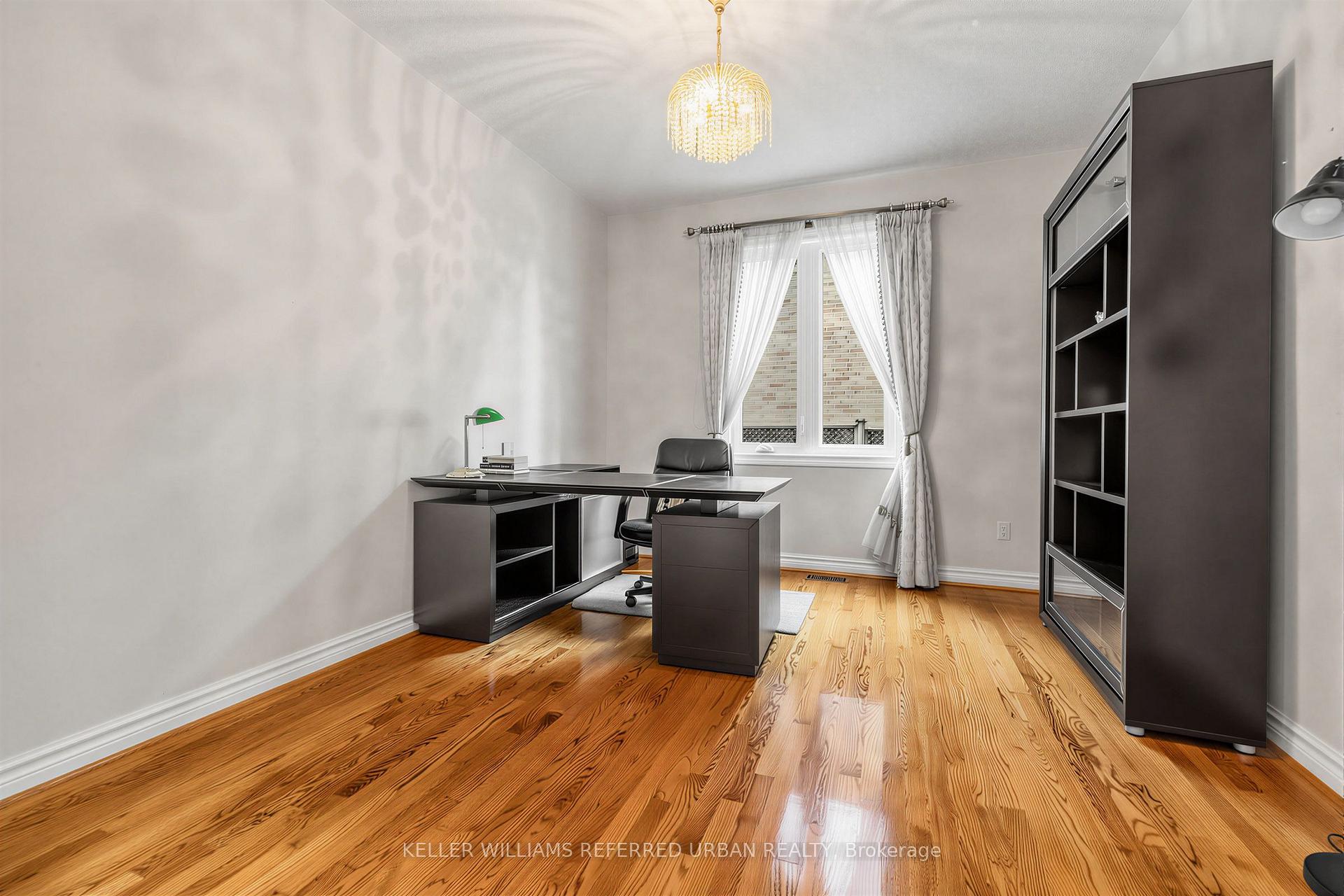 Photo 13 of 411 Cummer Avenue, North York, Newtonbrook East — HOMEH