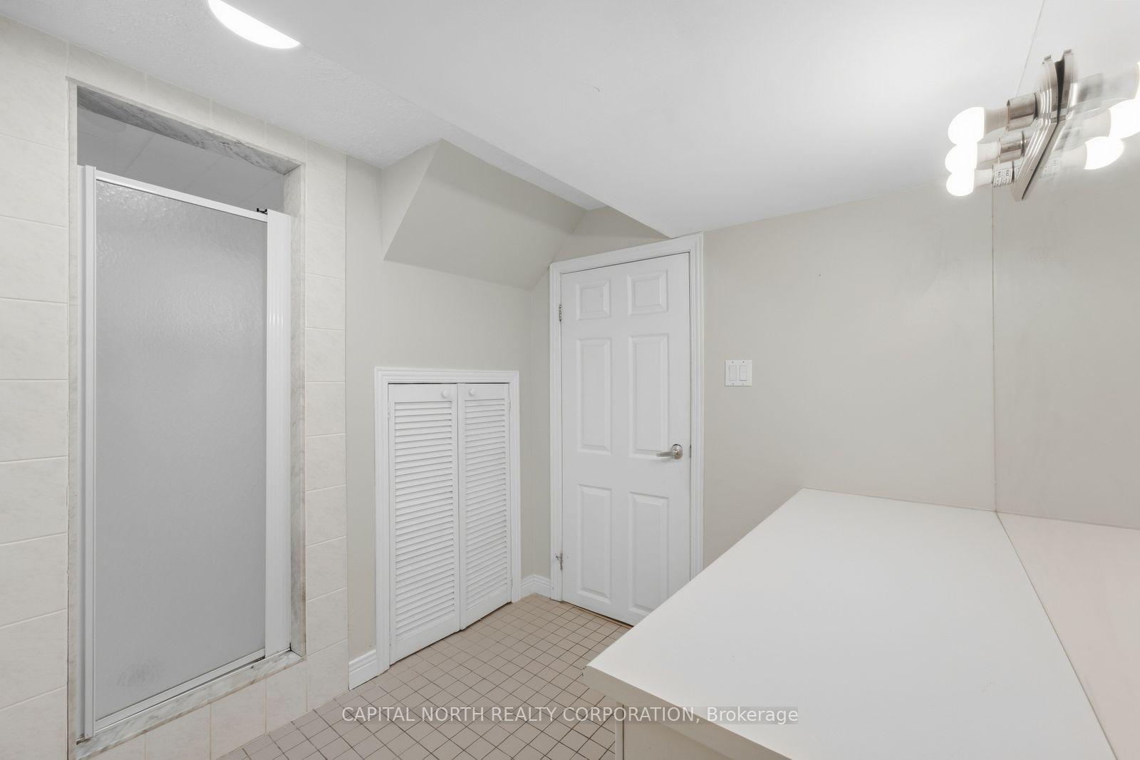 Photo 18 of Unit 3, 211 Epsom Downs Drive, North York, Downsview-Roding-CFB — HOMEH
