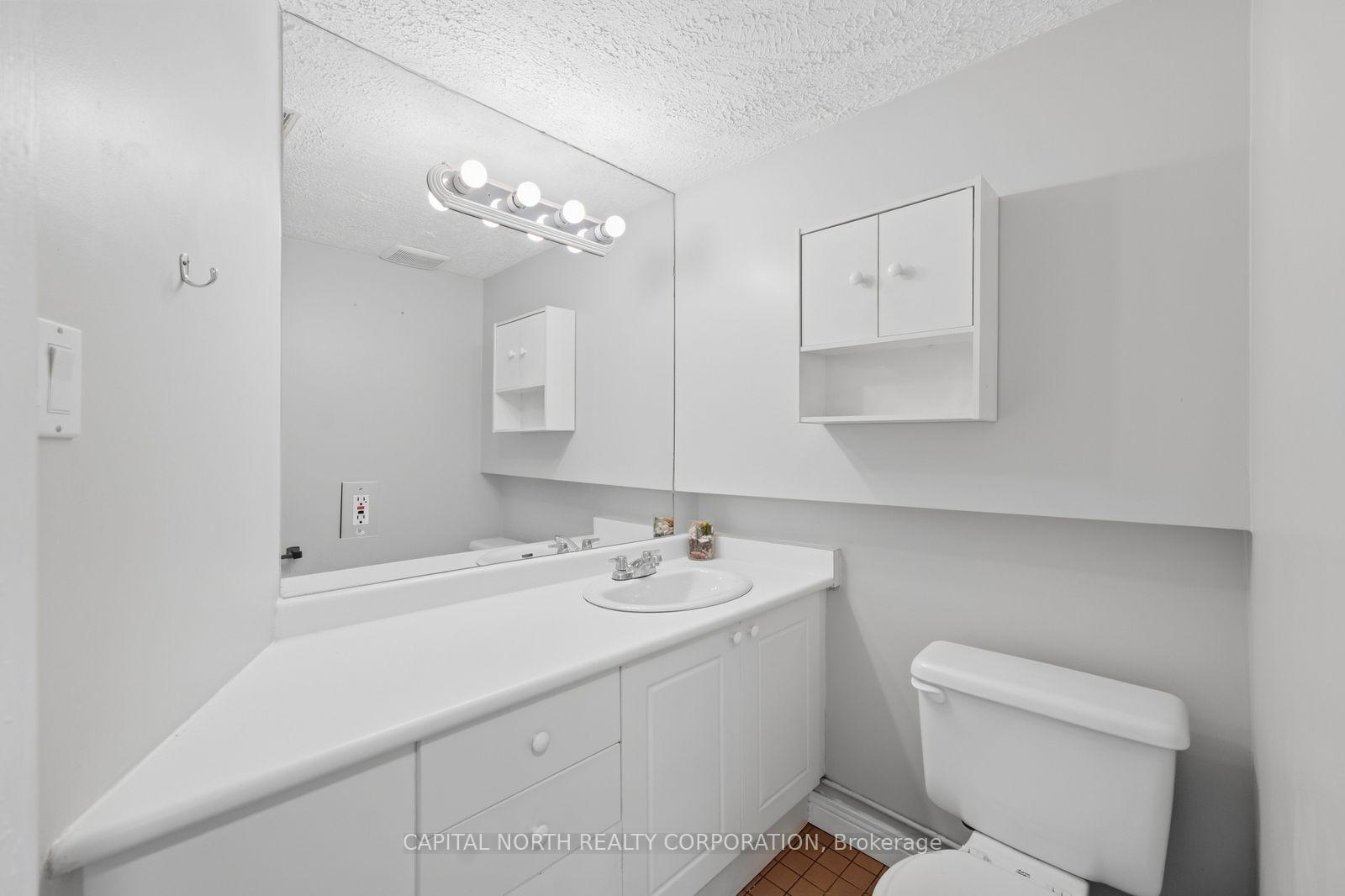Photo 23 of Unit 3, 211 Epsom Downs Drive, North York, Downsview-Roding-CFB — HOMEH