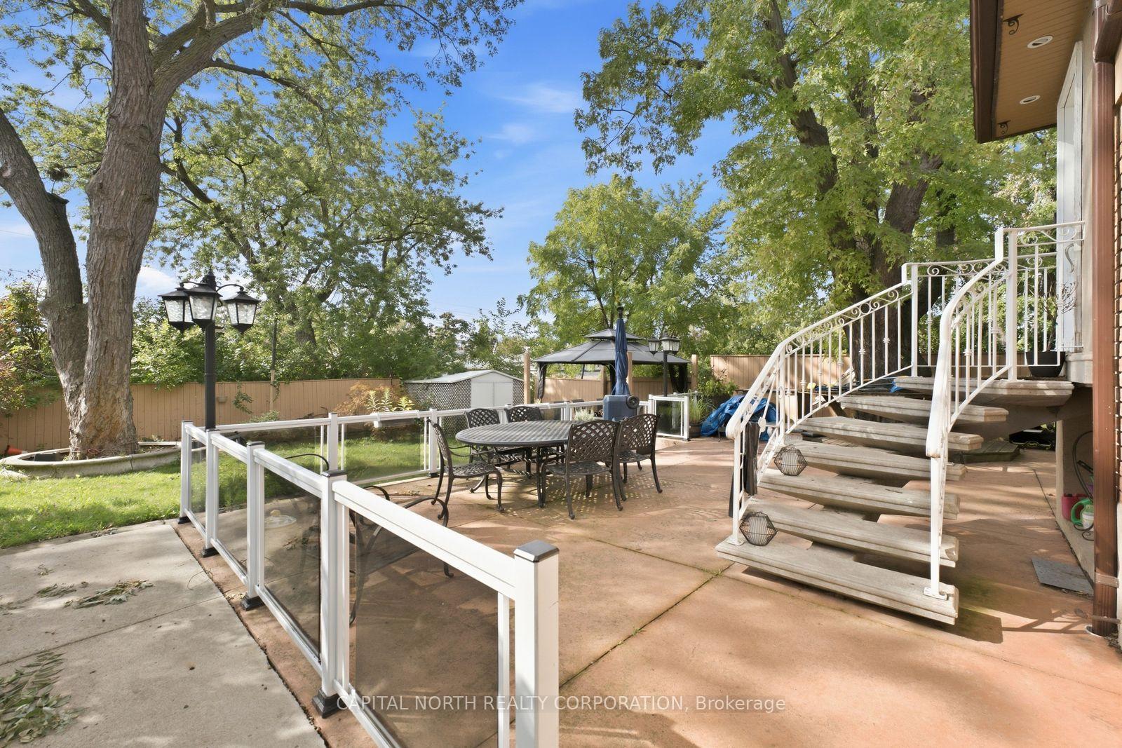 Photo 26 of Unit 3, 211 Epsom Downs Drive, North York, Downsview-Roding-CFB — HOMEH