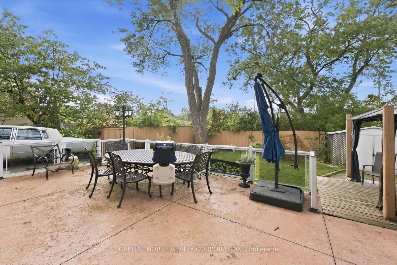 Photo 27 of Unit 3, 211 Epsom Downs Drive, North York, Downsview-Roding-CFB — HOMEH