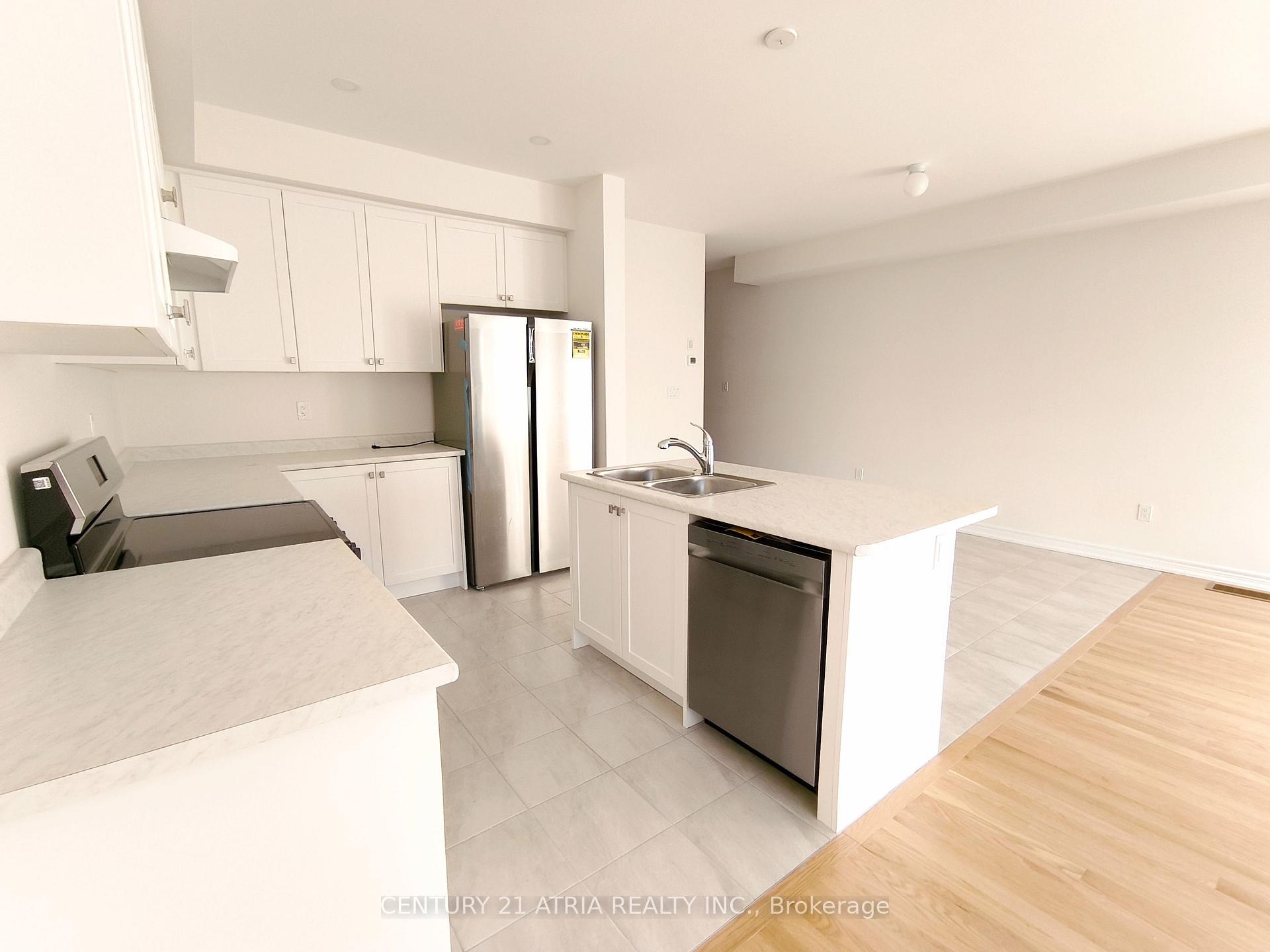 Photo 7 of 913 Elizabeth Mckenzie Drive, Pickering, Rural Pickering — HOMEH
