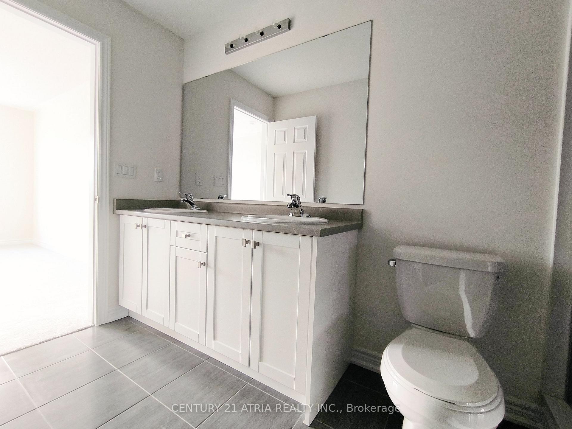 Photo 13 of 913 Elizabeth Mckenzie Drive, Pickering, Rural Pickering — HOMEH