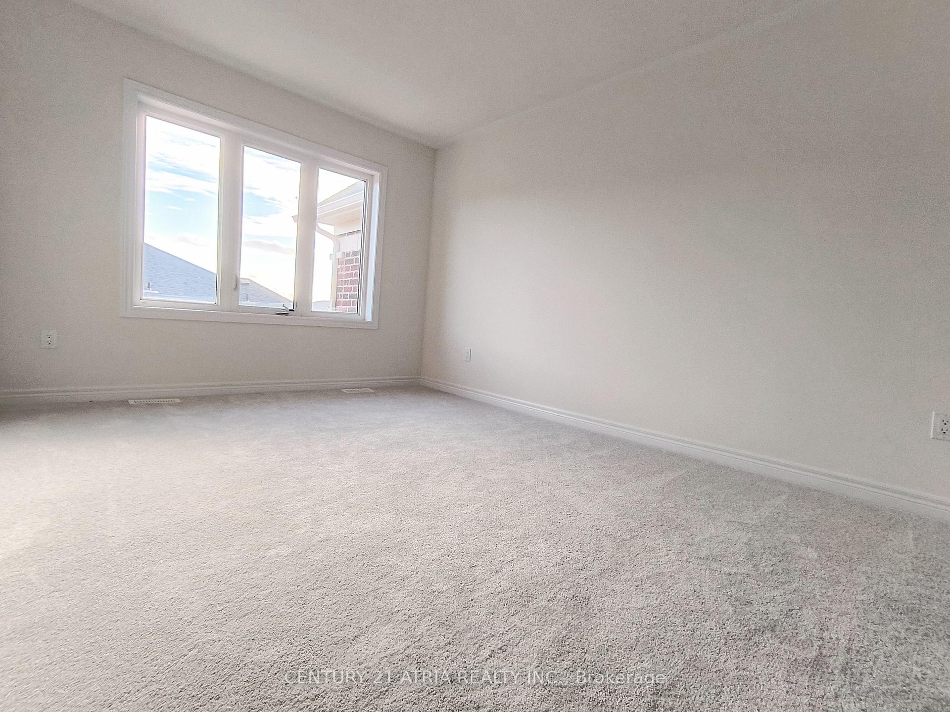 Photo 15 of 913 Elizabeth Mckenzie Drive, Pickering, Rural Pickering — HOMEH