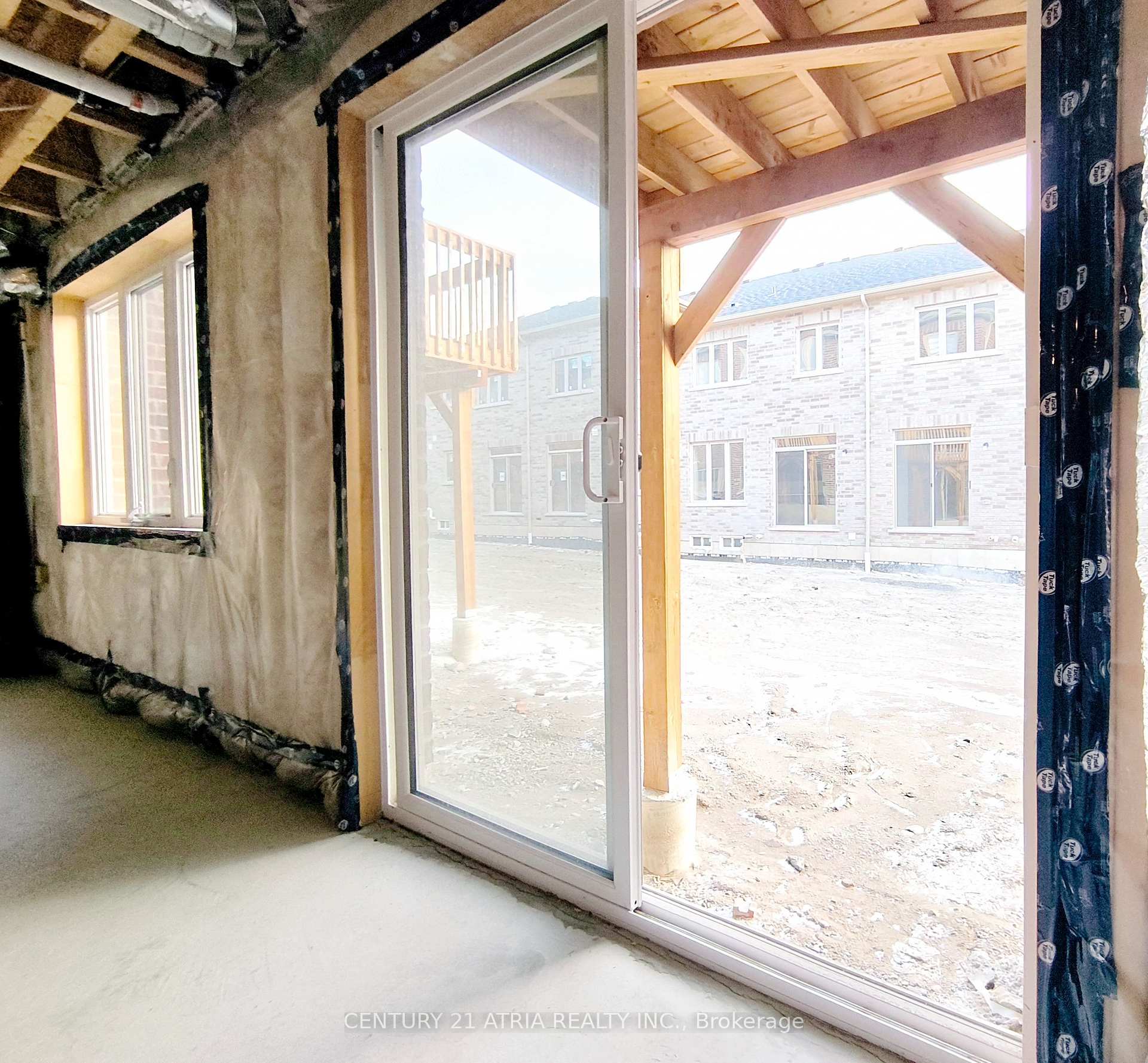 Photo 20 of 913 Elizabeth Mckenzie Drive, Pickering, Rural Pickering — HOMEH