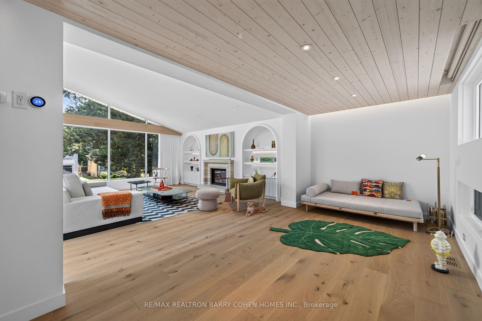 Photo 12 of 6 Denmark Crescent, North York, Westminster-Branson — HOMEH