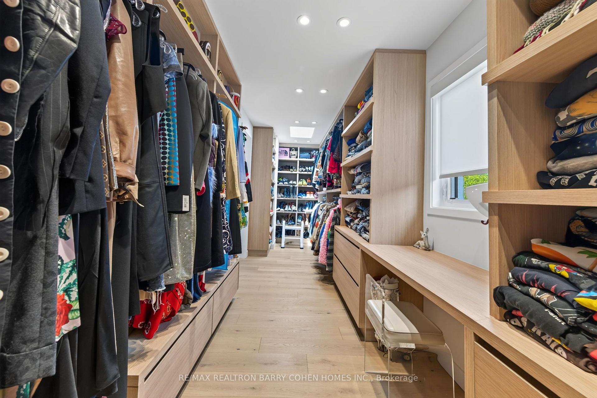Photo 27 of 6 Denmark Crescent, North York, Westminster-Branson — HOMEH