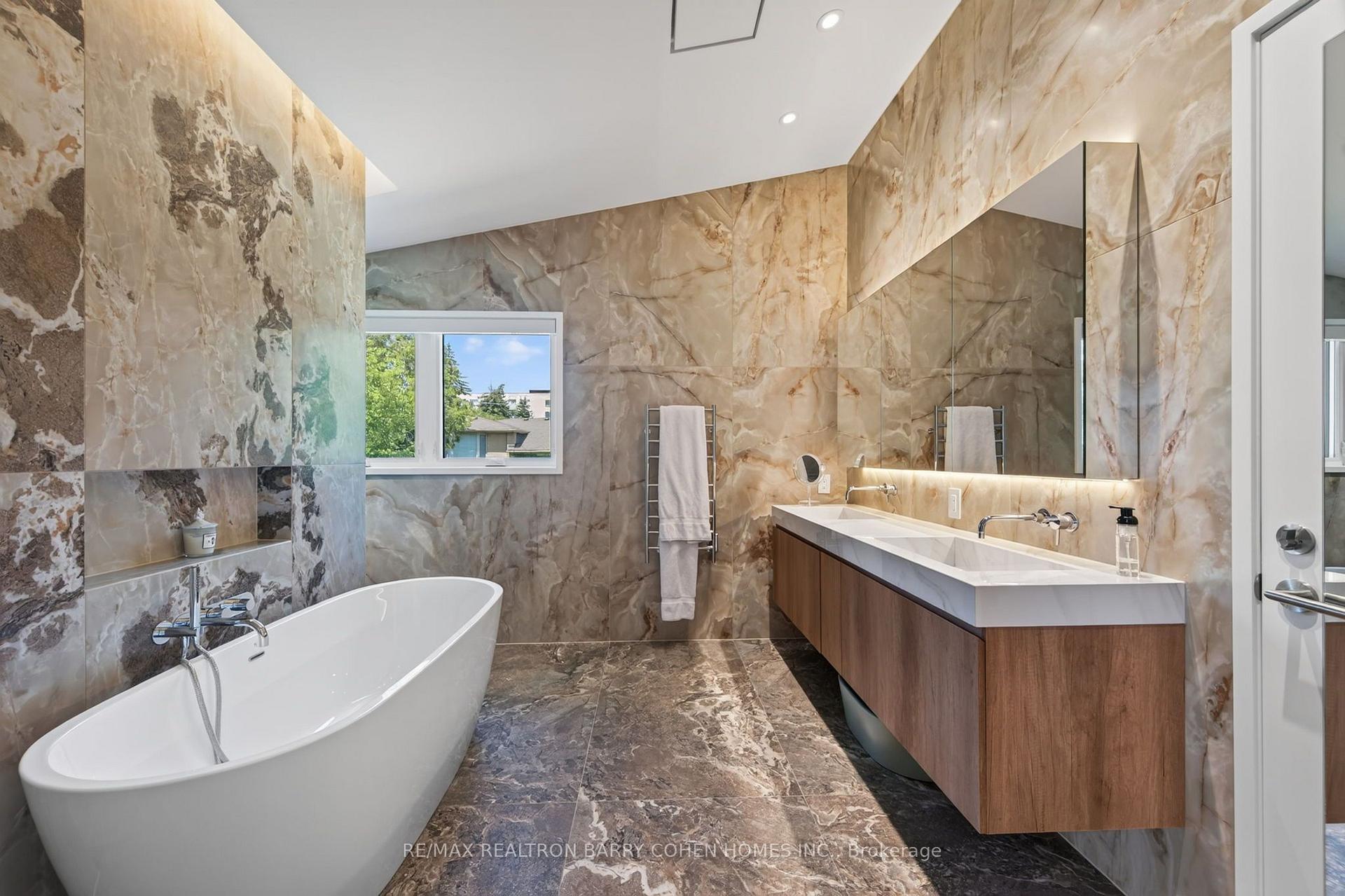 Photo 34 of 6 Denmark Crescent, North York, Westminster-Branson — HOMEH