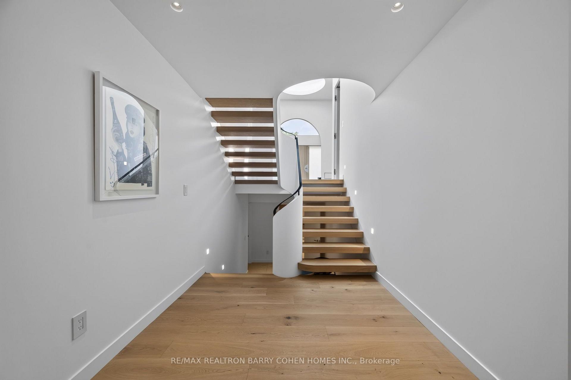 Photo 39 of 6 Denmark Crescent, North York, Westminster-Branson — HOMEH