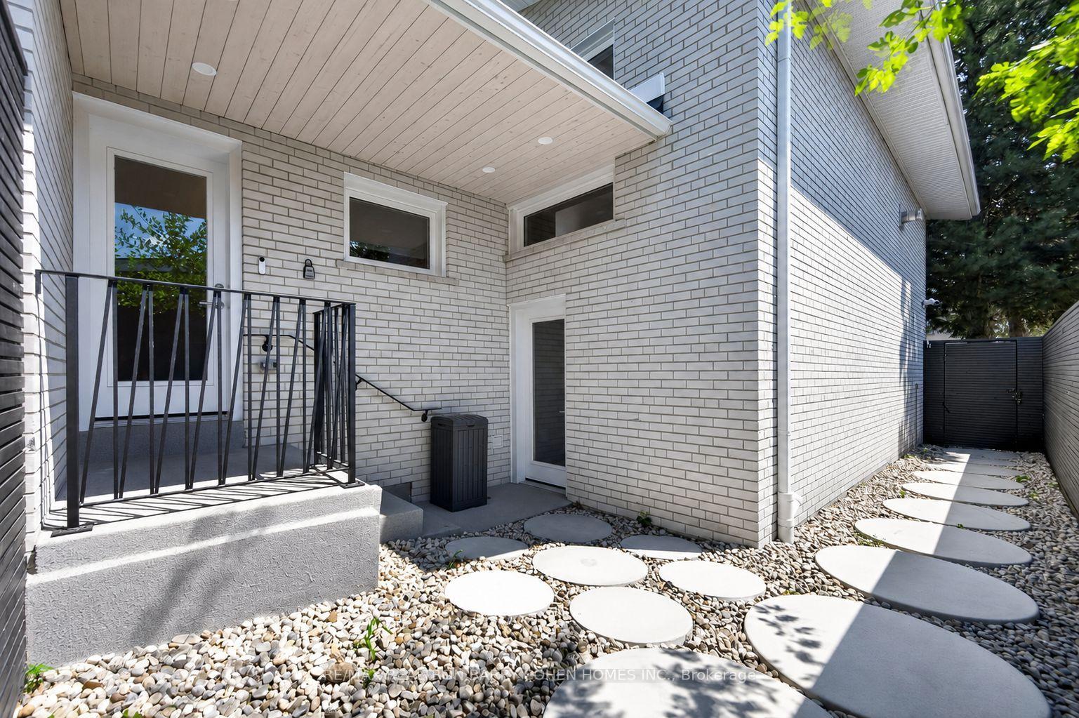 Photo 46 of 6 Denmark Crescent, North York, Westminster-Branson — HOMEH